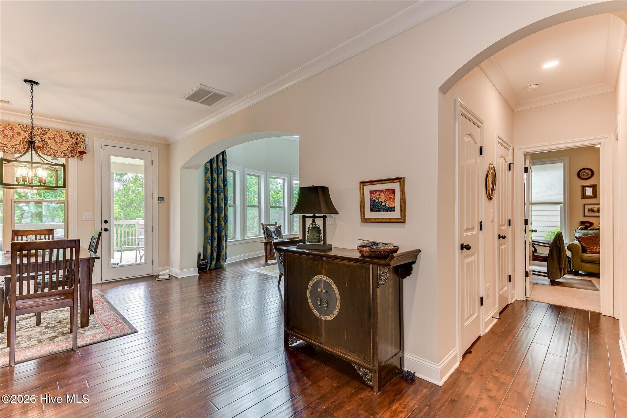 1014 Highgrass Court Property Photo 15