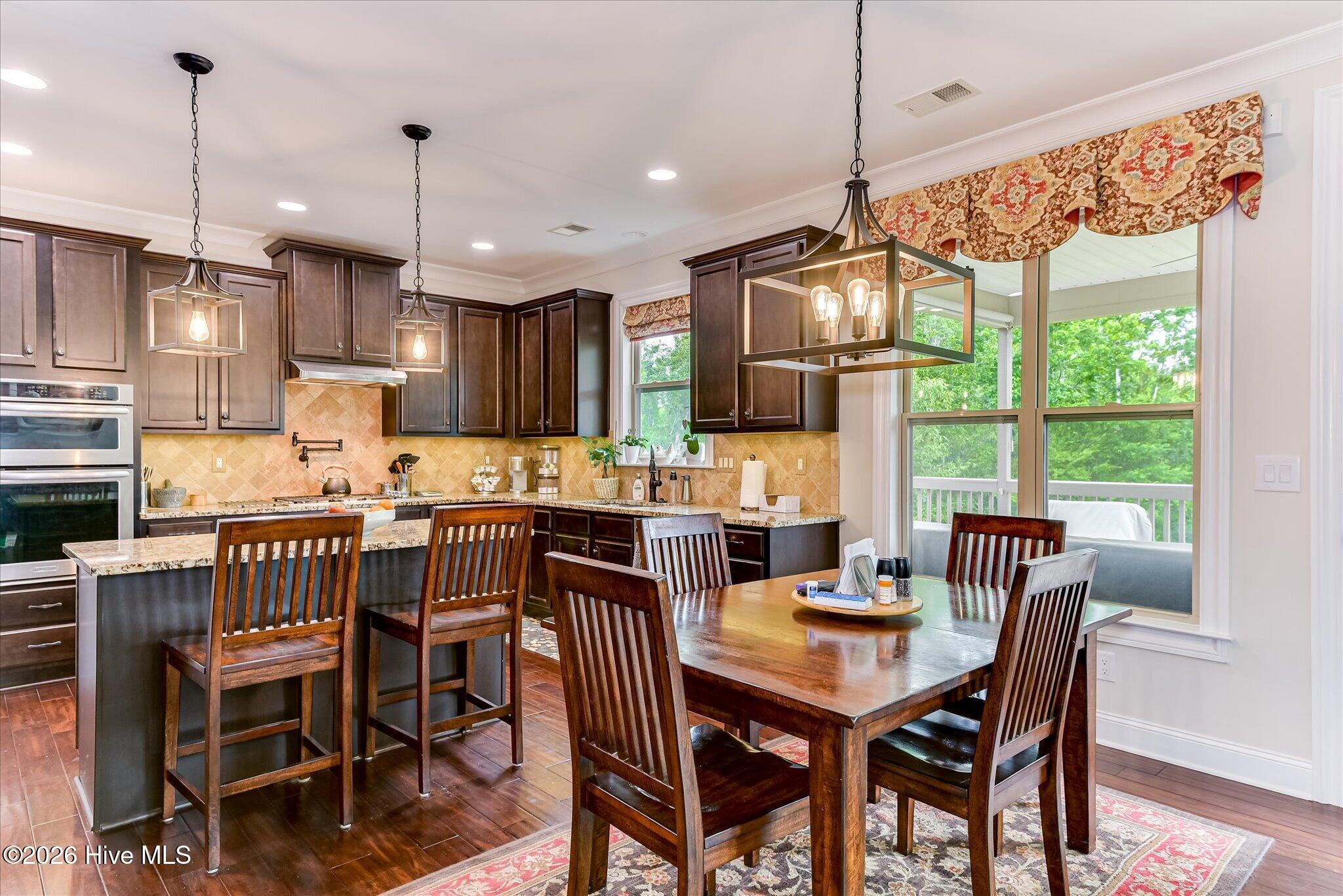 1014 Highgrass Court Property Photo 21