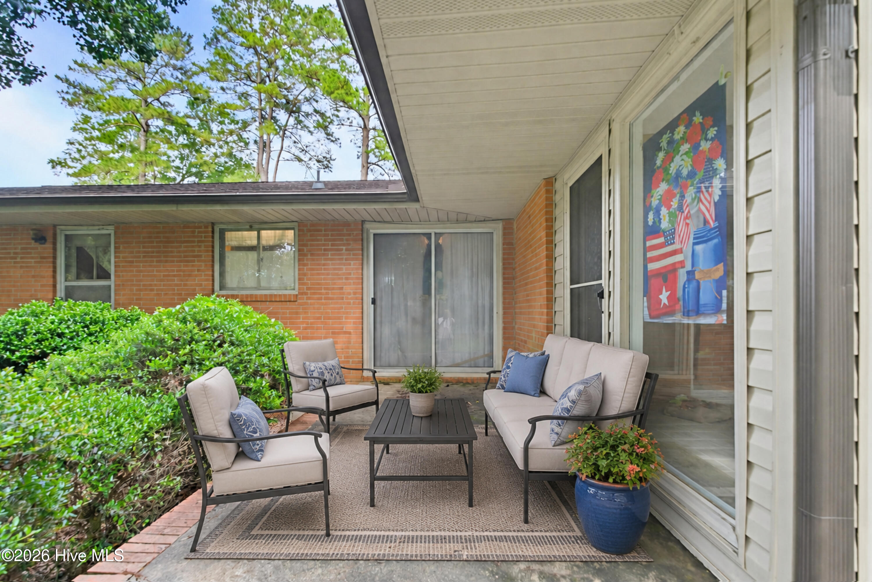 527 Edgewood Circle Property Photo 45