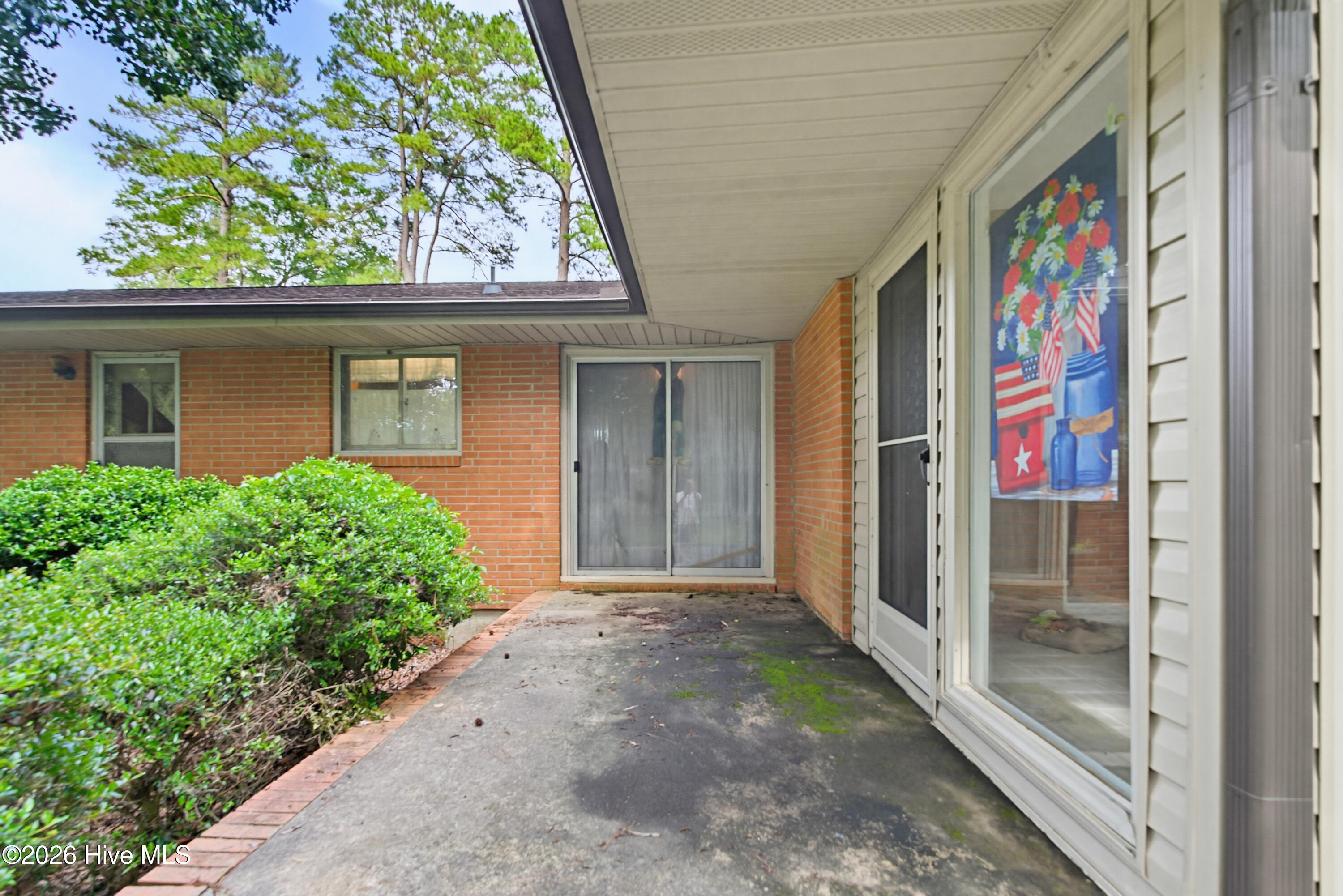 527 Edgewood Circle Property Photo 46