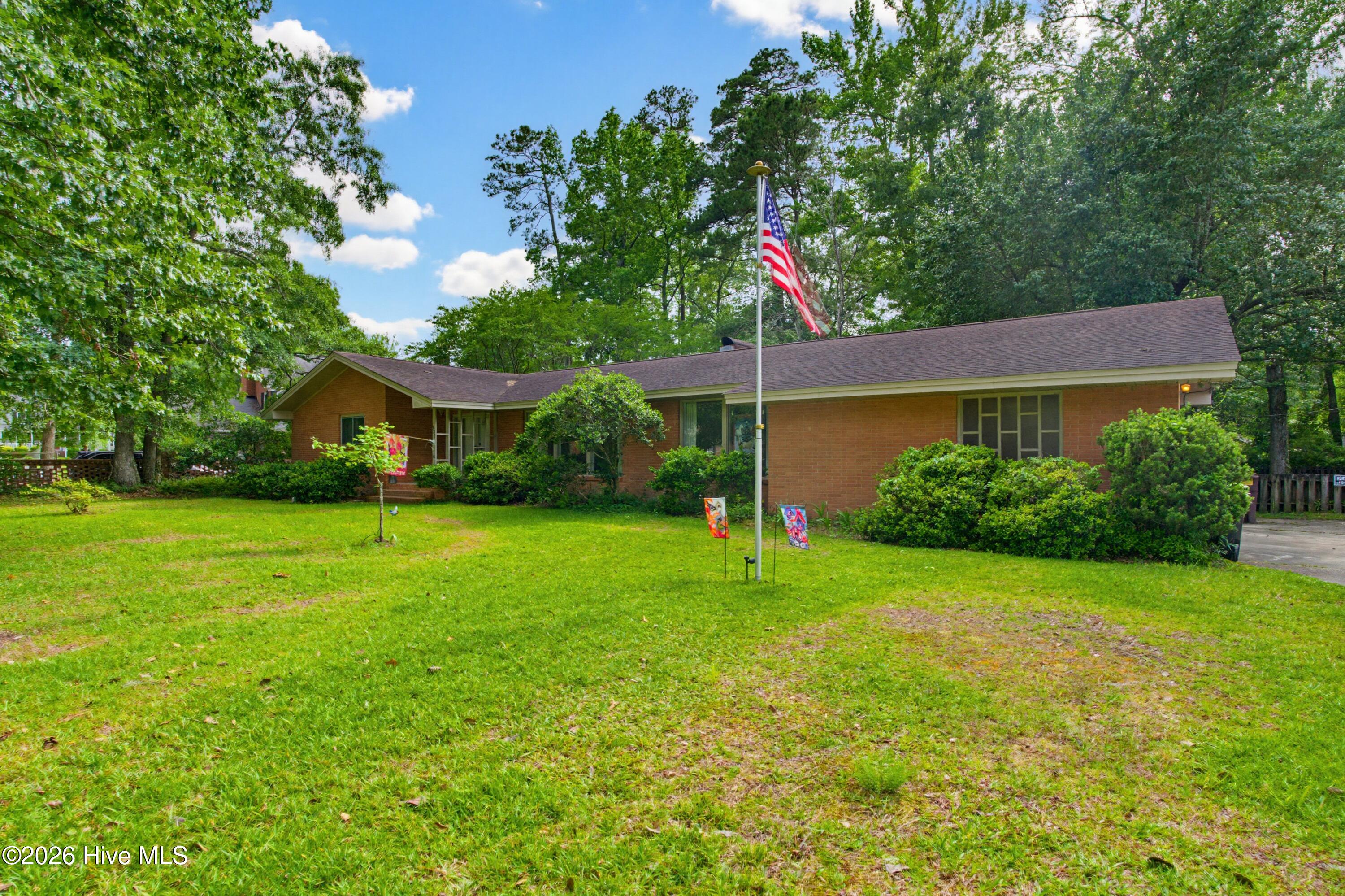 527 Edgewood Circle Property Photo 52