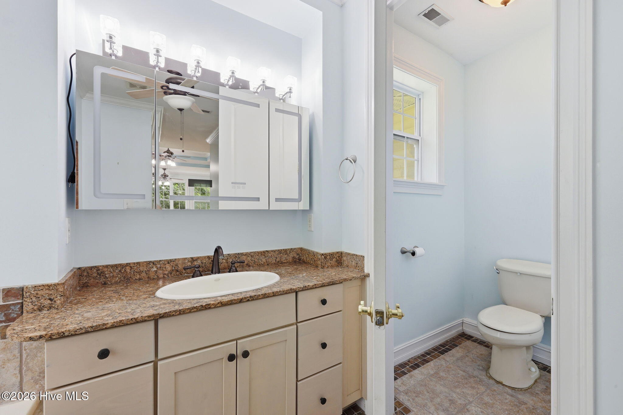 2159 Royal Pines Drive Property Photo 23