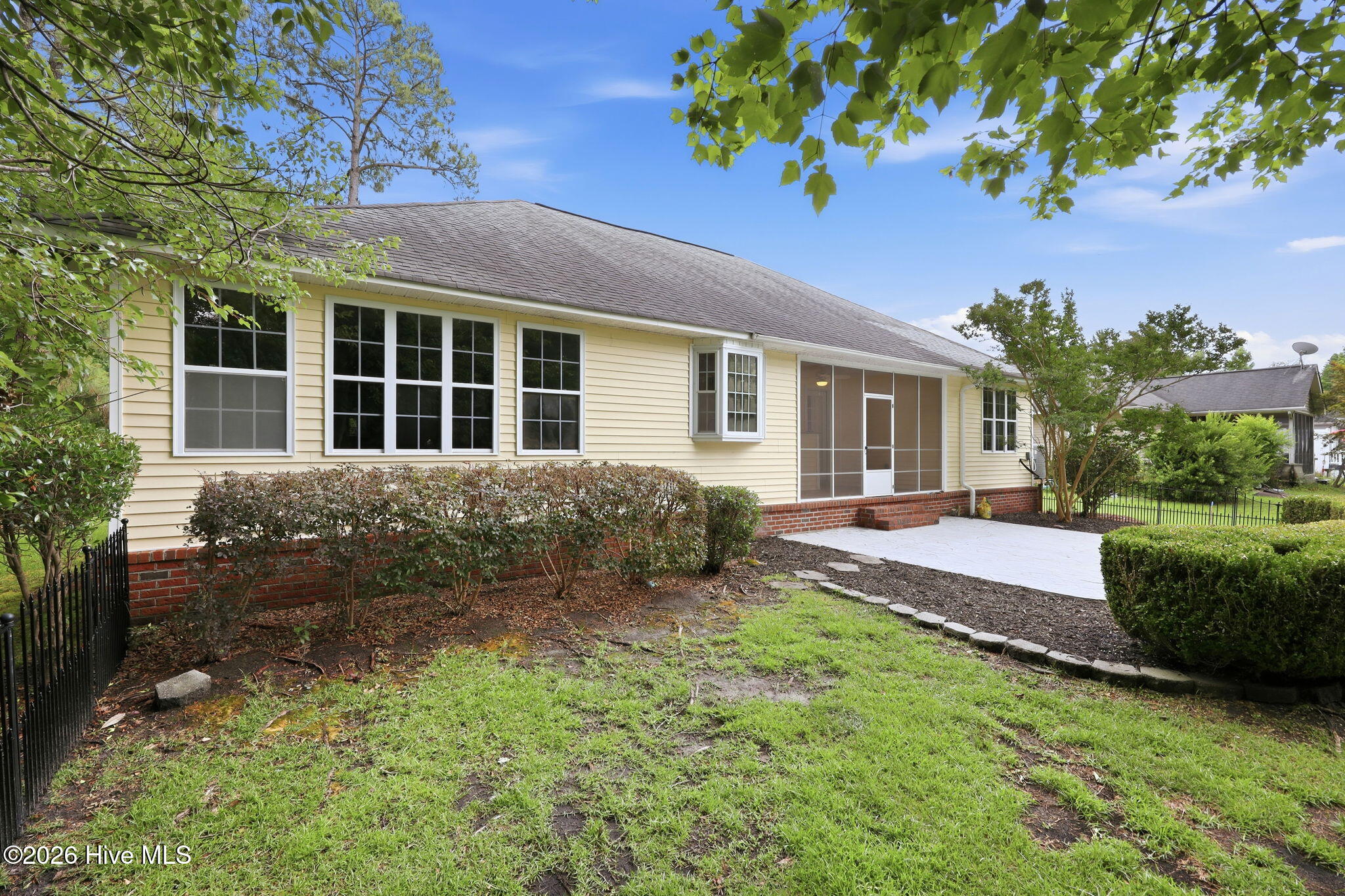 2159 Royal Pines Drive Property Photo 44