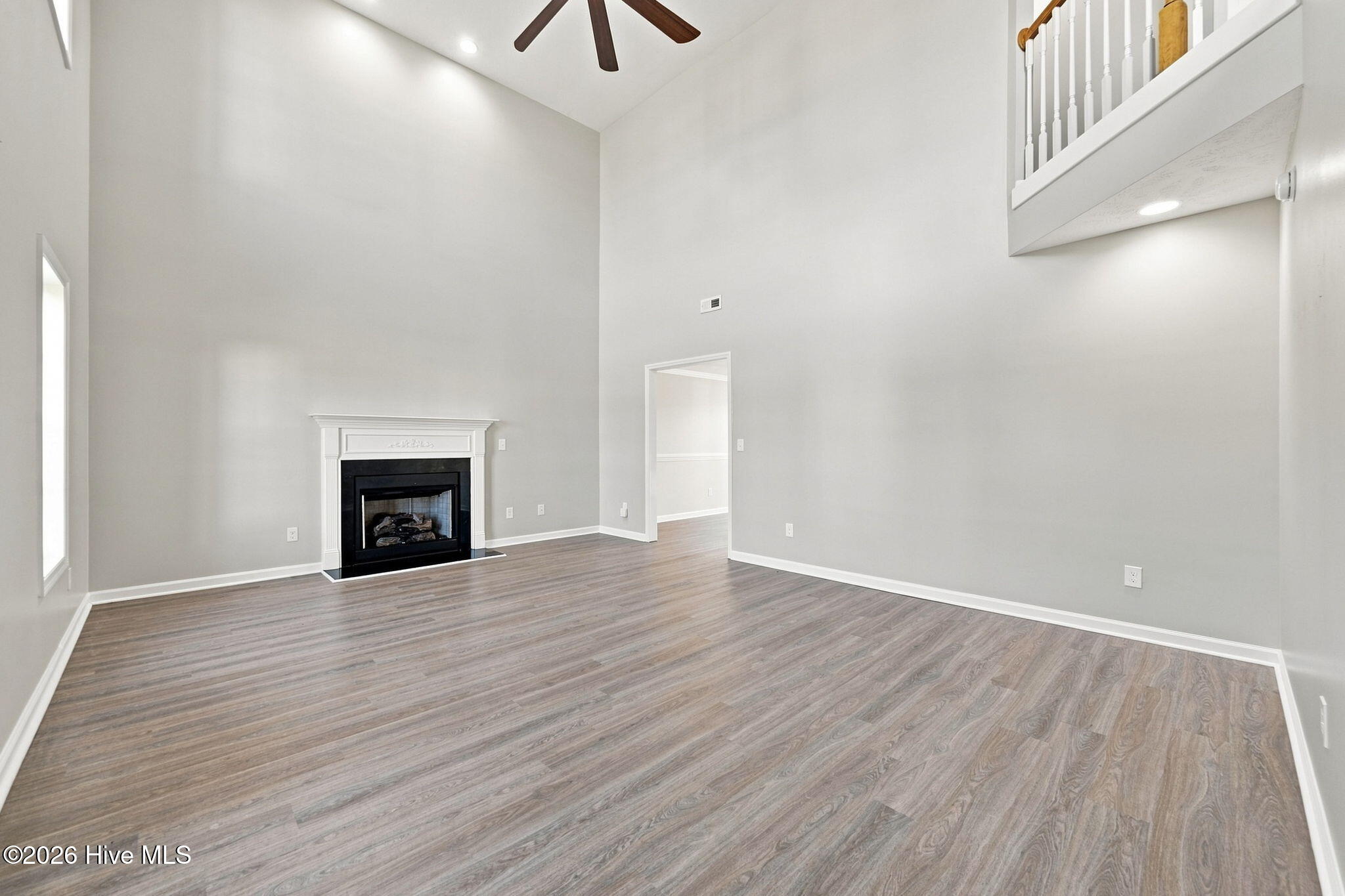 206 Honey Court E Property Photo 23
