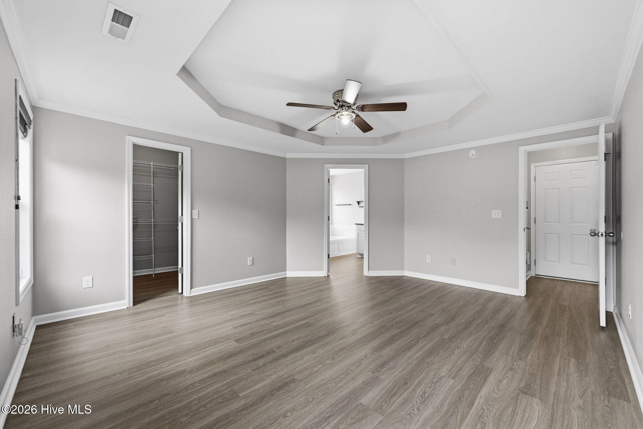 206 Honey Court E Property Photo 33
