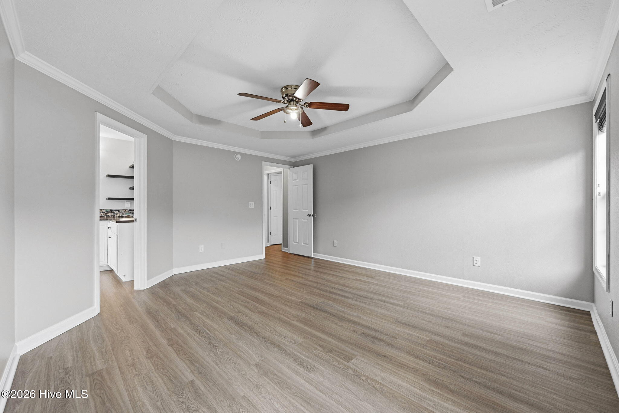 206 Honey Court E Property Photo 34