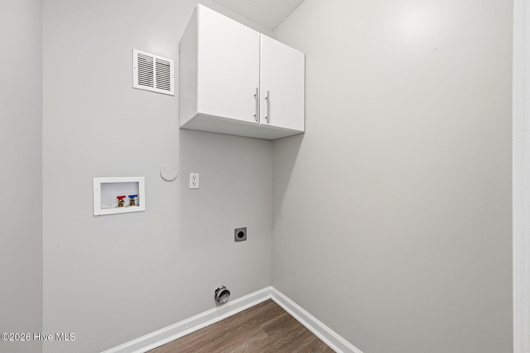 206 Honey Court E Property Photo 42