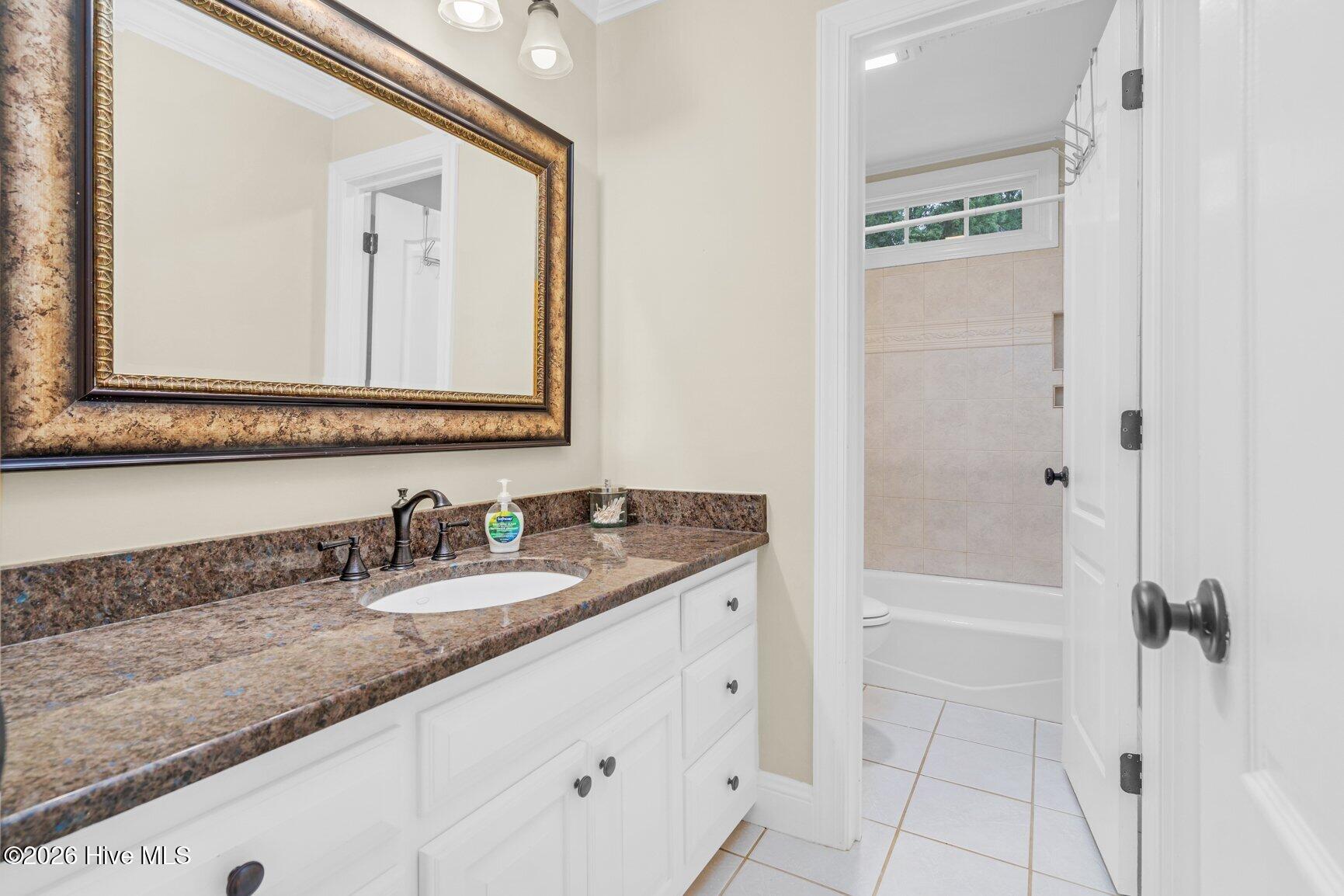 2028 Joelene Drive Property Photo 32