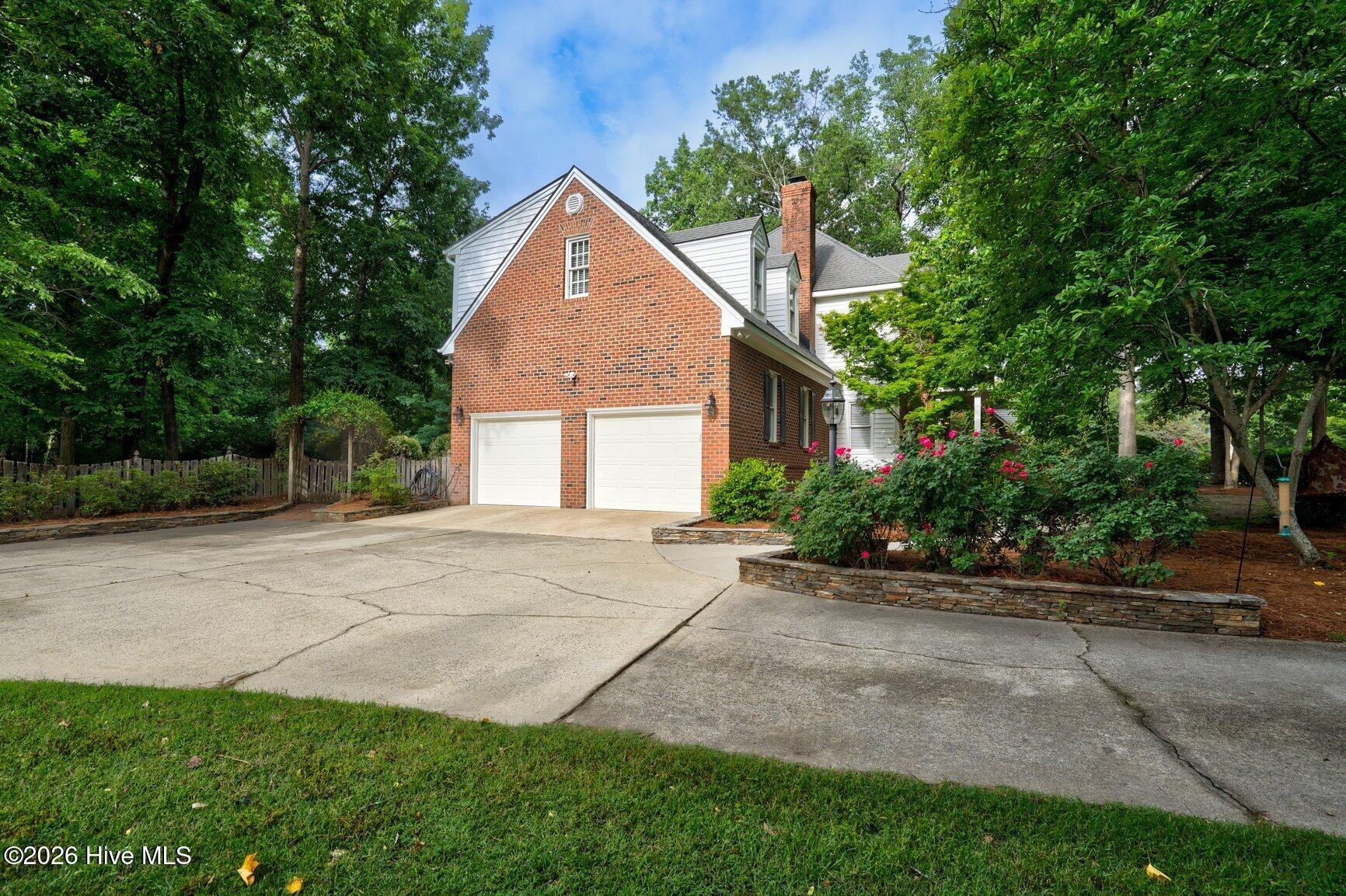 2028 Joelene Drive Property Photo 45