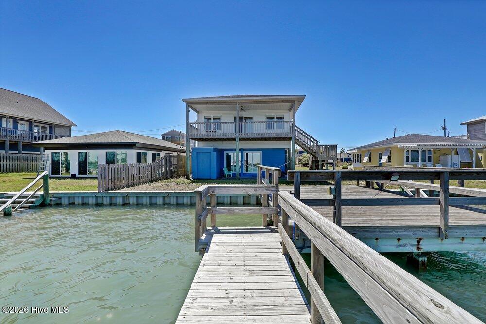 712 Channel Boulevard Property Photo 5
