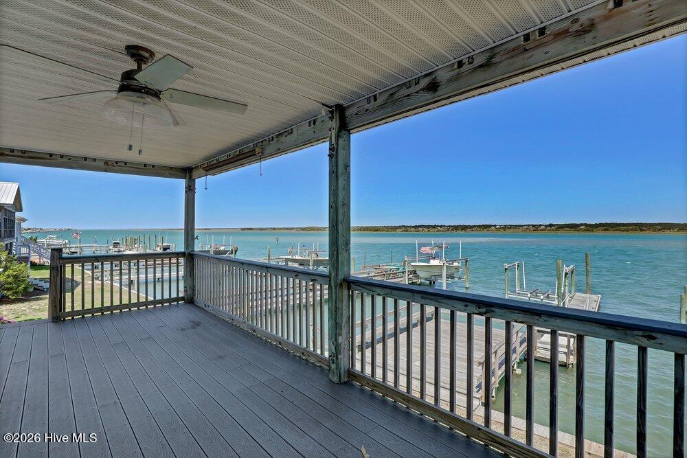 712 Channel Boulevard Property Photo 9