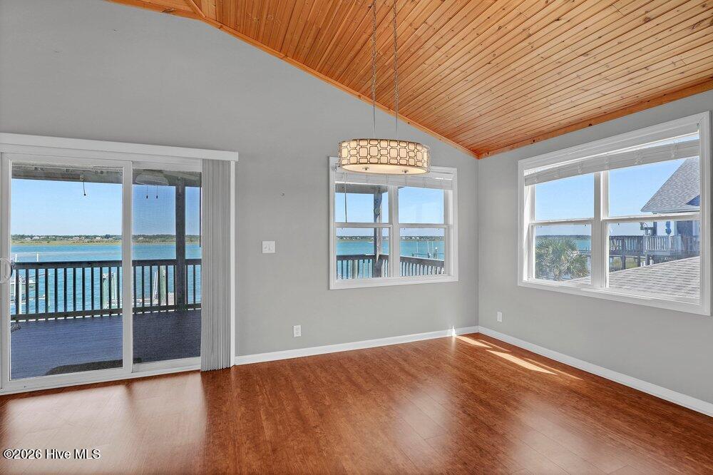 712 Channel Boulevard Property Photo 13