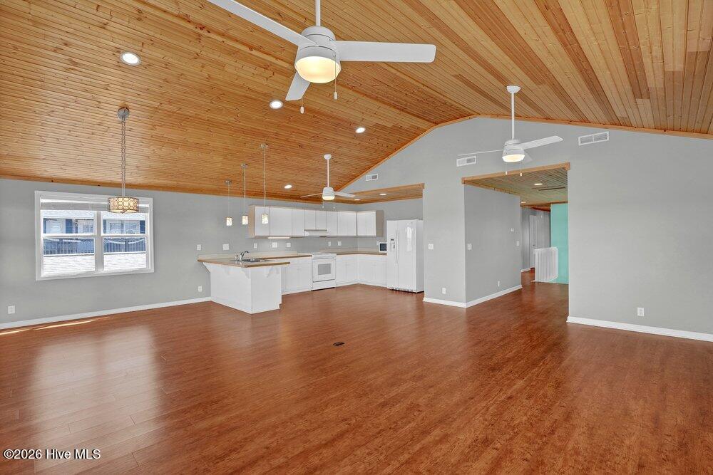 712 Channel Boulevard Property Photo 14