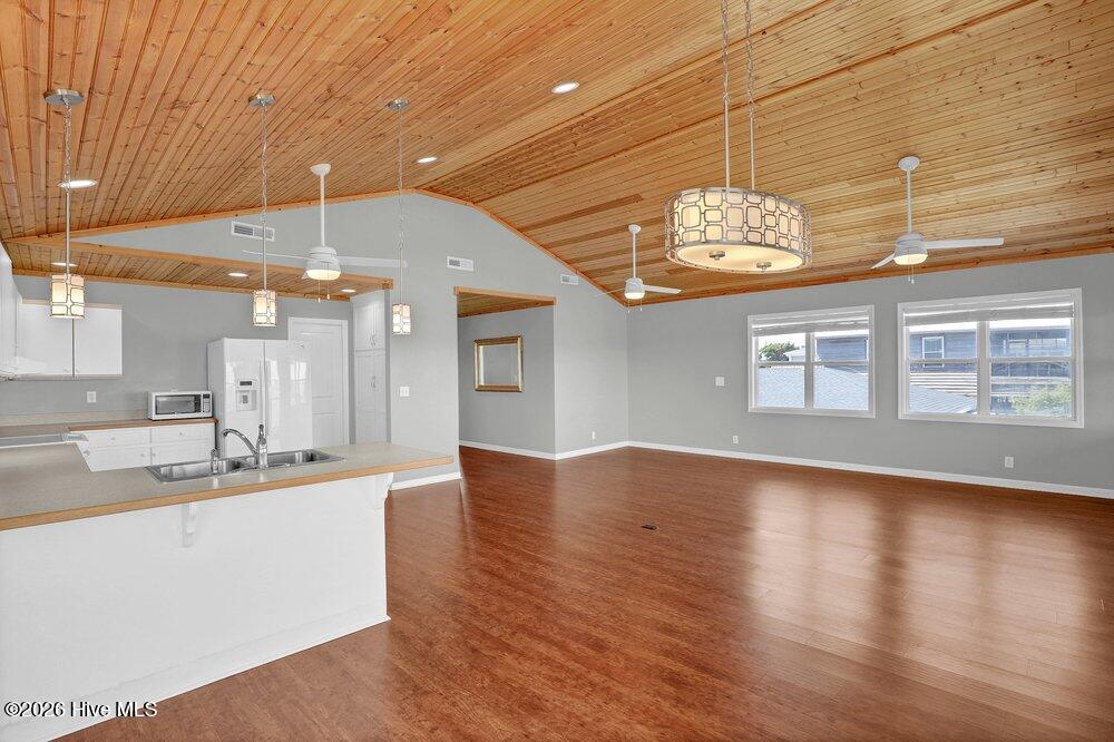 712 Channel Boulevard Property Photo 16