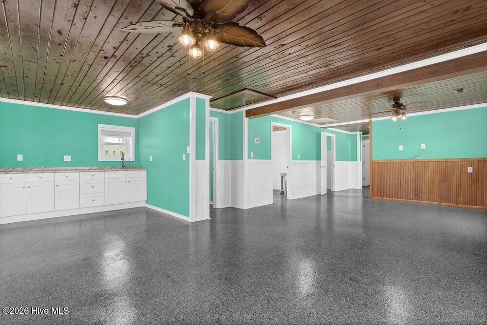 712 Channel Boulevard Property Photo 25