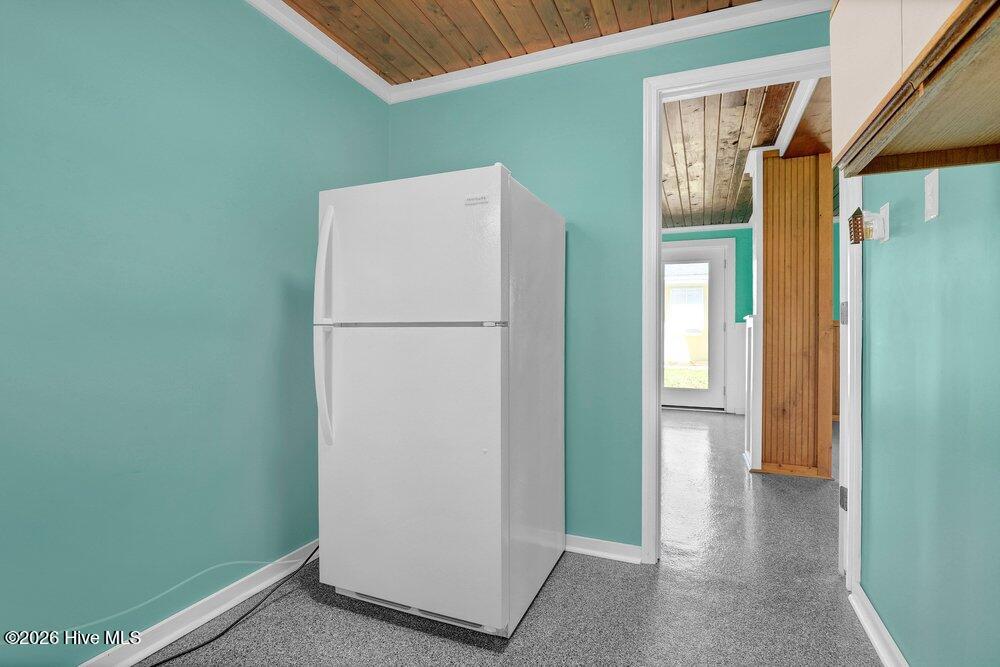 712 Channel Boulevard Property Photo 28