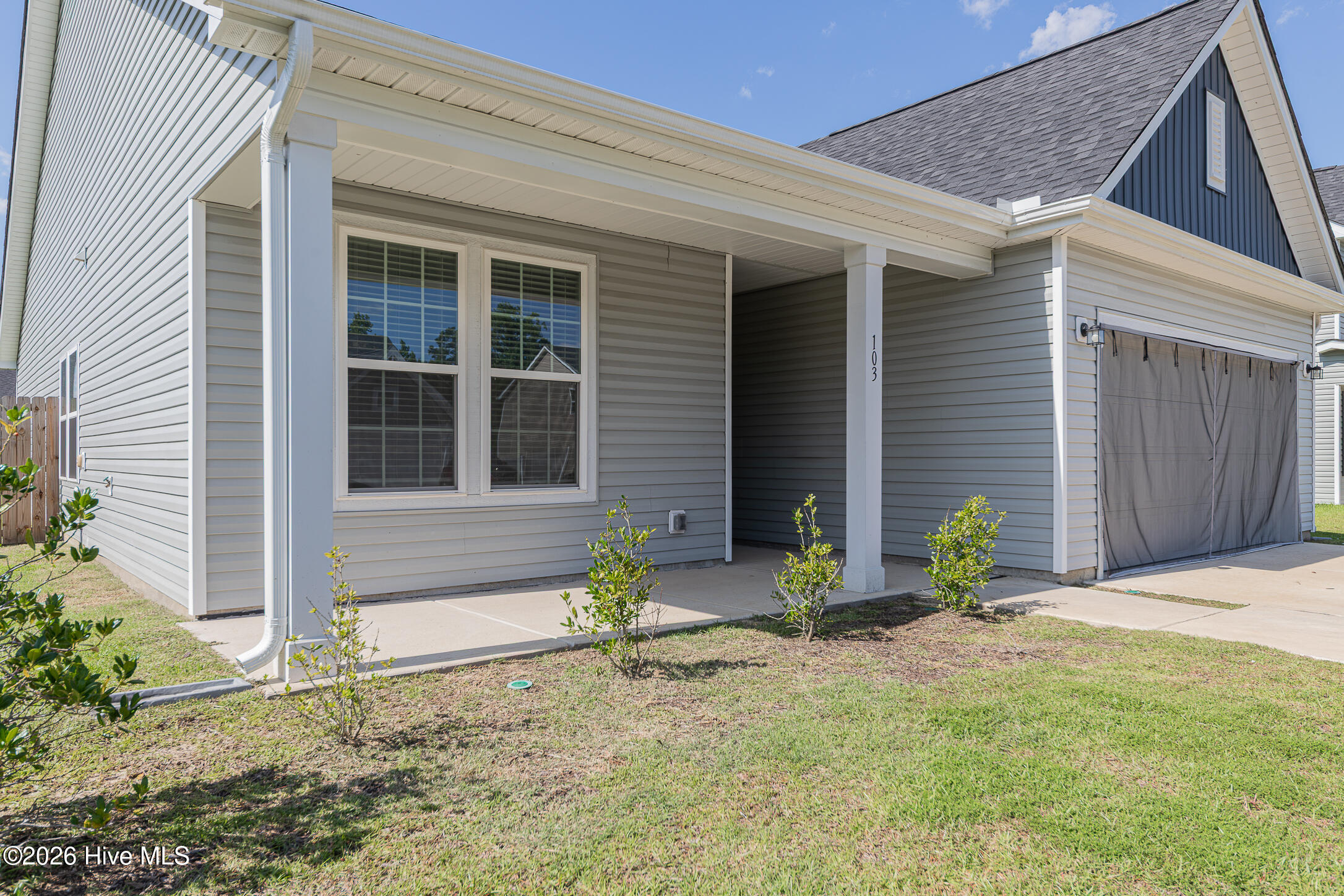 103 Flora Field Drive Property Photo 5