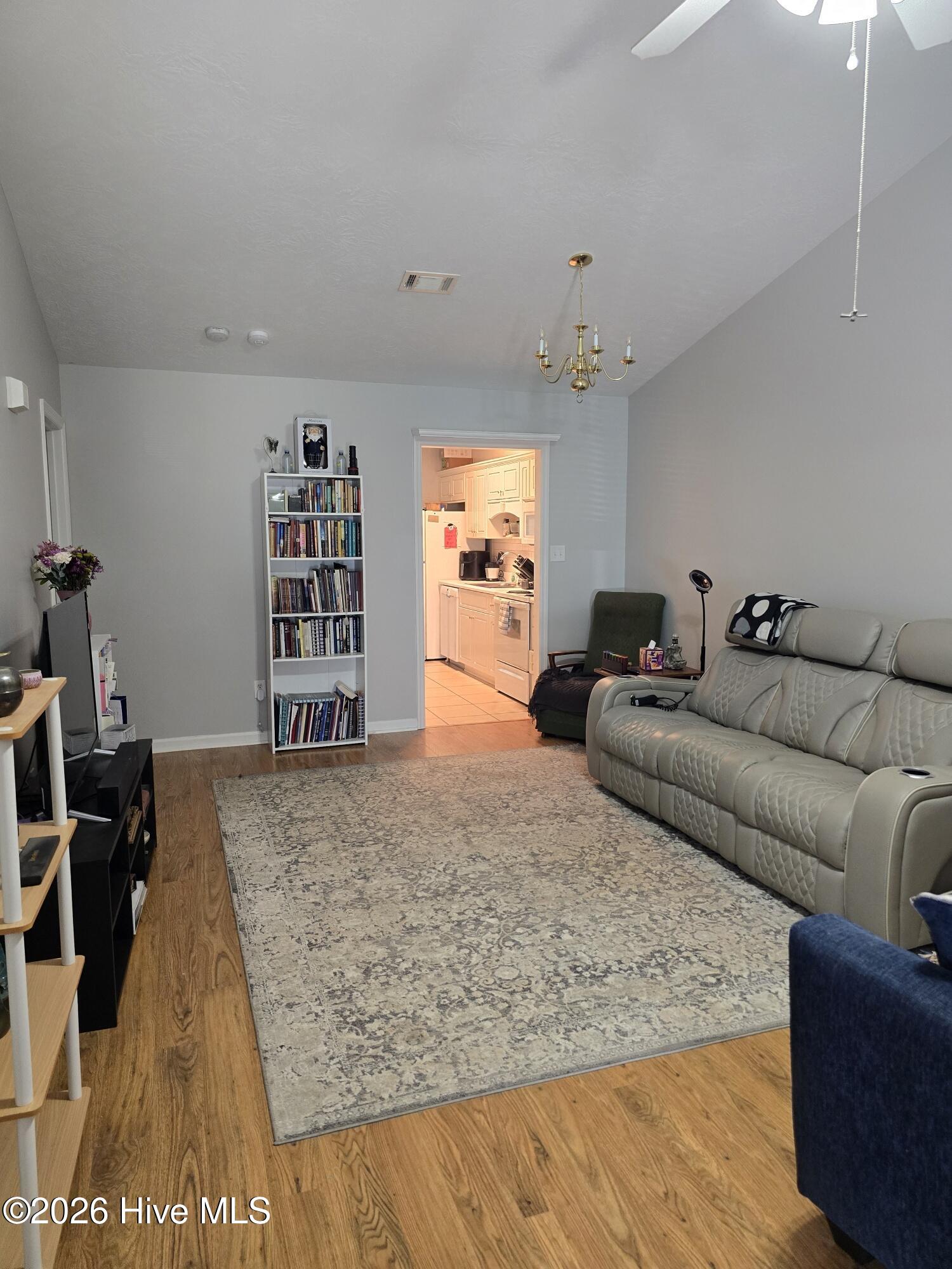 626 Brook Trail Property Photo 4