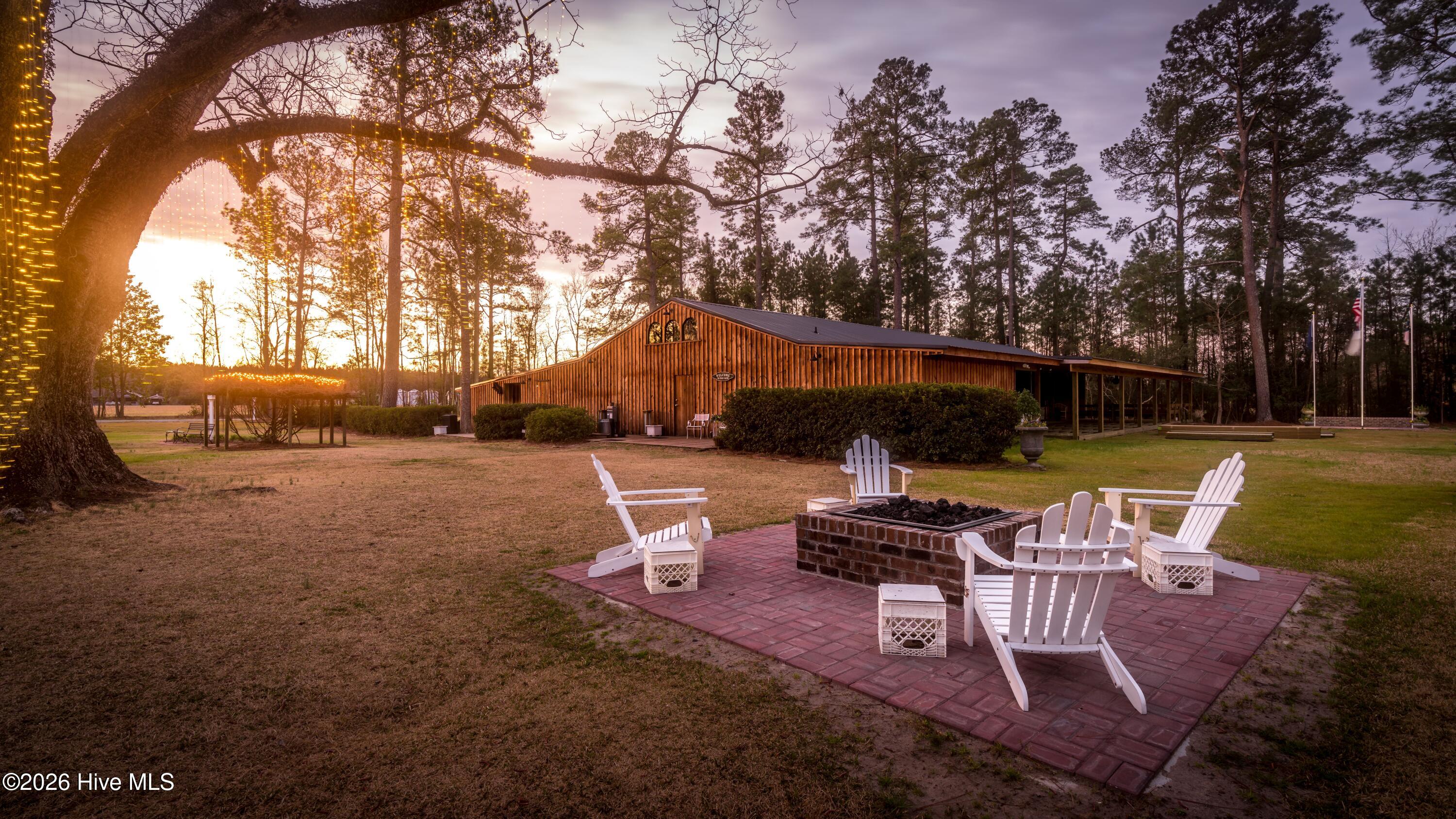 2589 Sidney Cherry Grove Road Property Photo 8