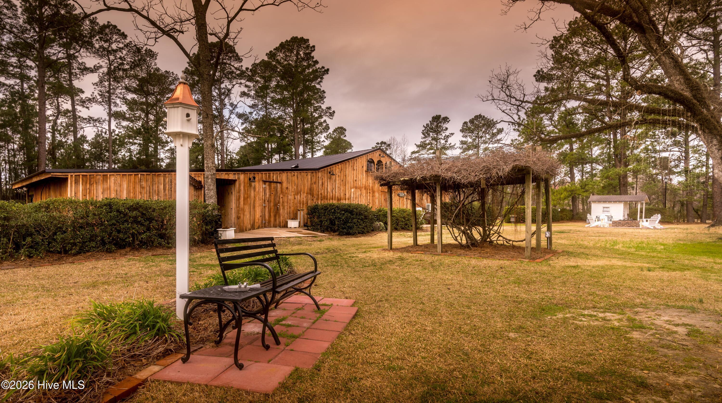 2589 Sidney Cherry Grove Road Property Photo 9