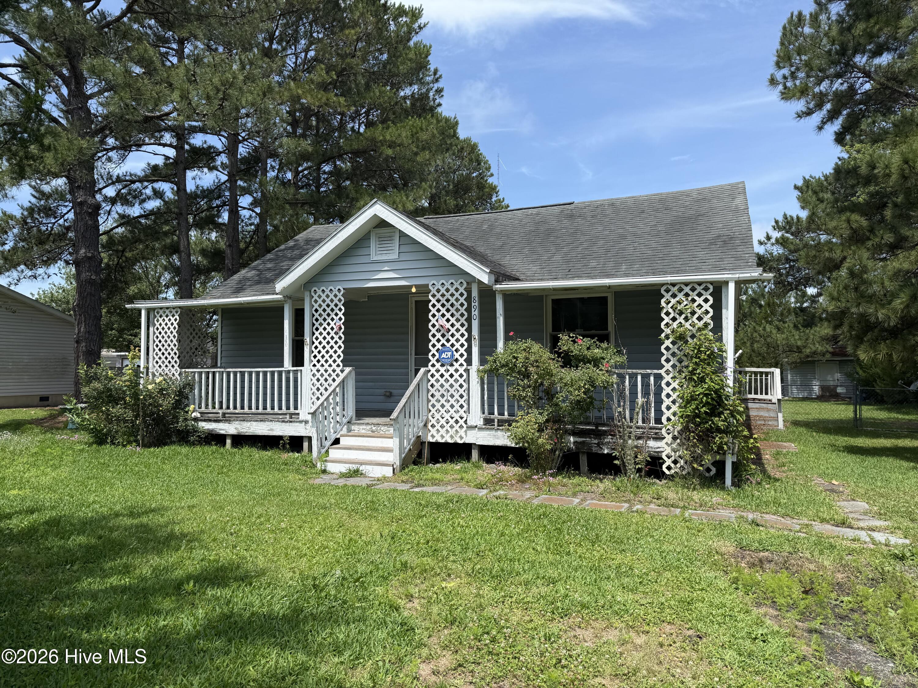 890 Hibbs Road