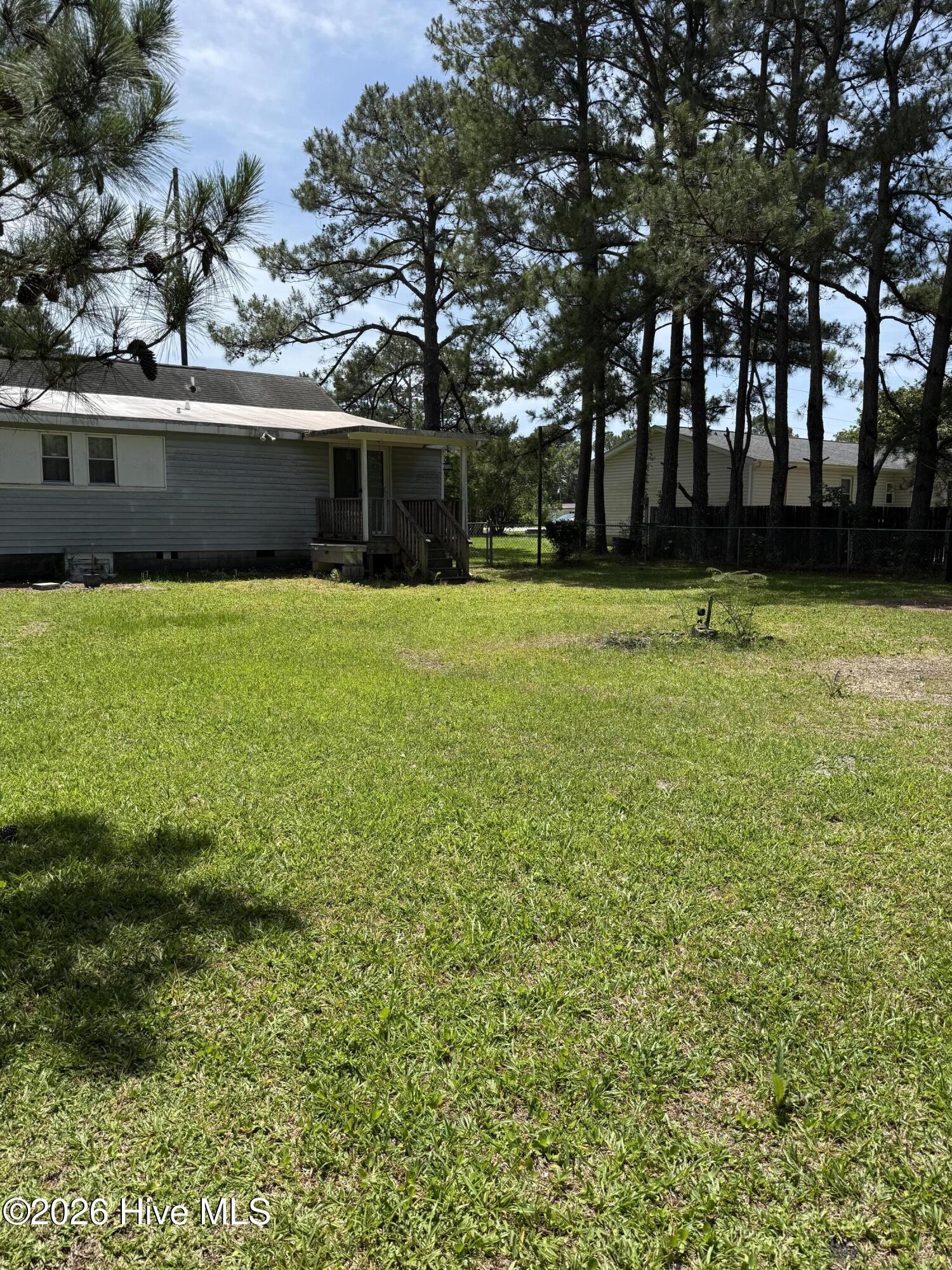 890 Hibbs Road Property Photo 6
