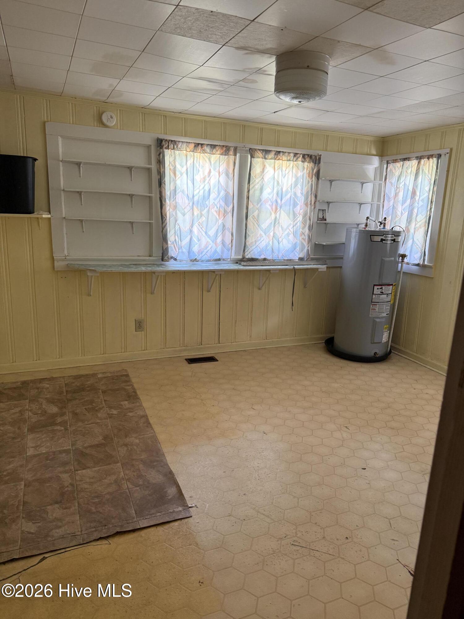 890 Hibbs Road Property Photo 17