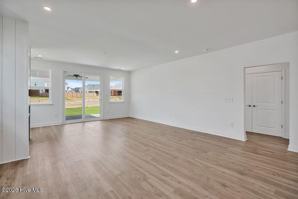 2204 Sandbrook Loop Property Photo 10