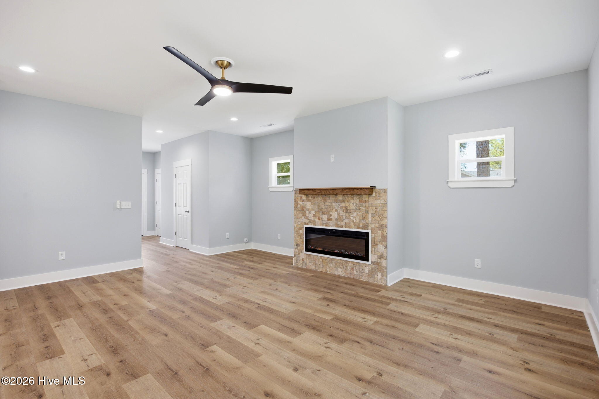 2737 Bellamy Drive Sw Property Photo 6