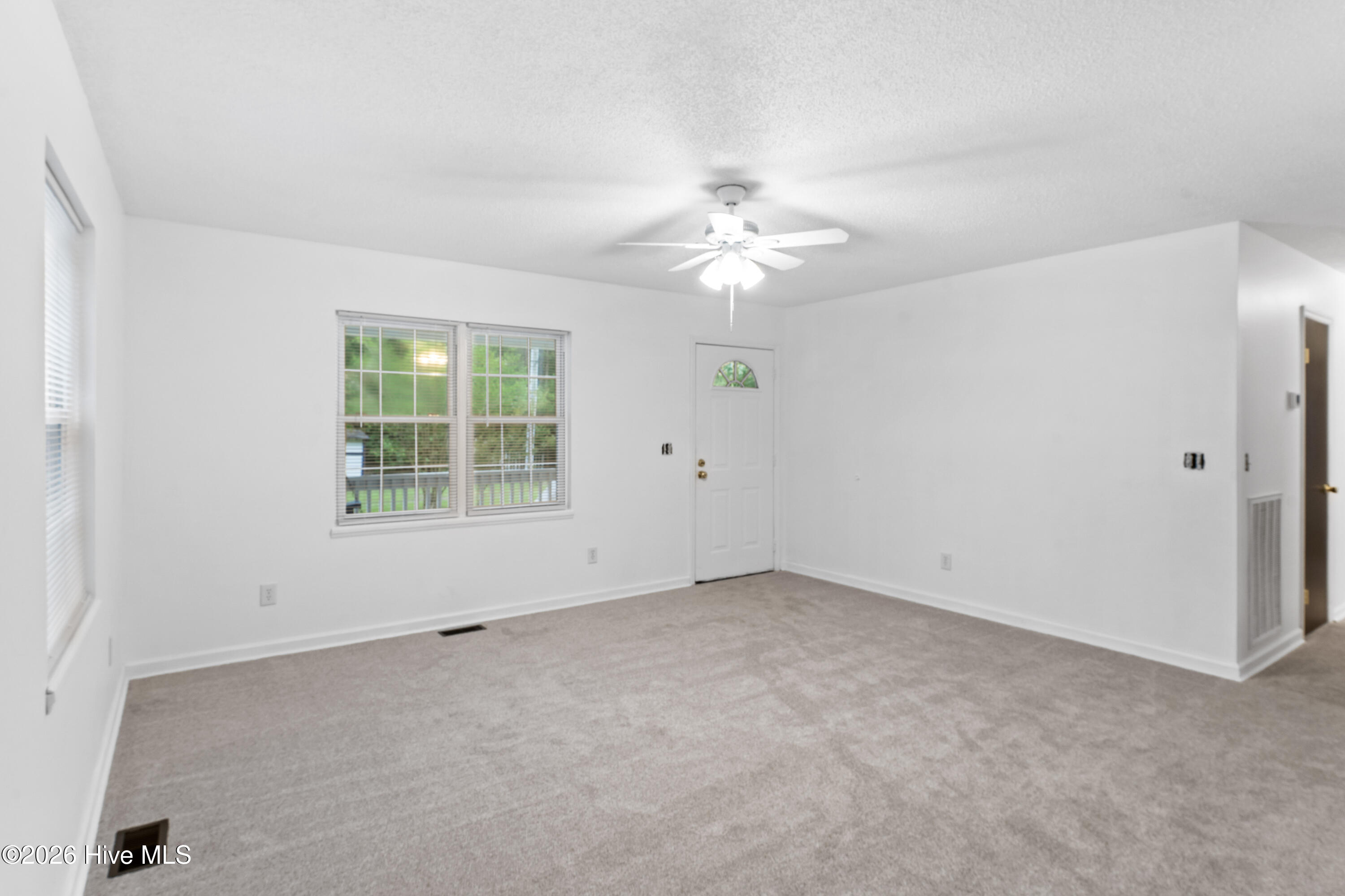 7358 Ivanhoe Road Property Photo 19