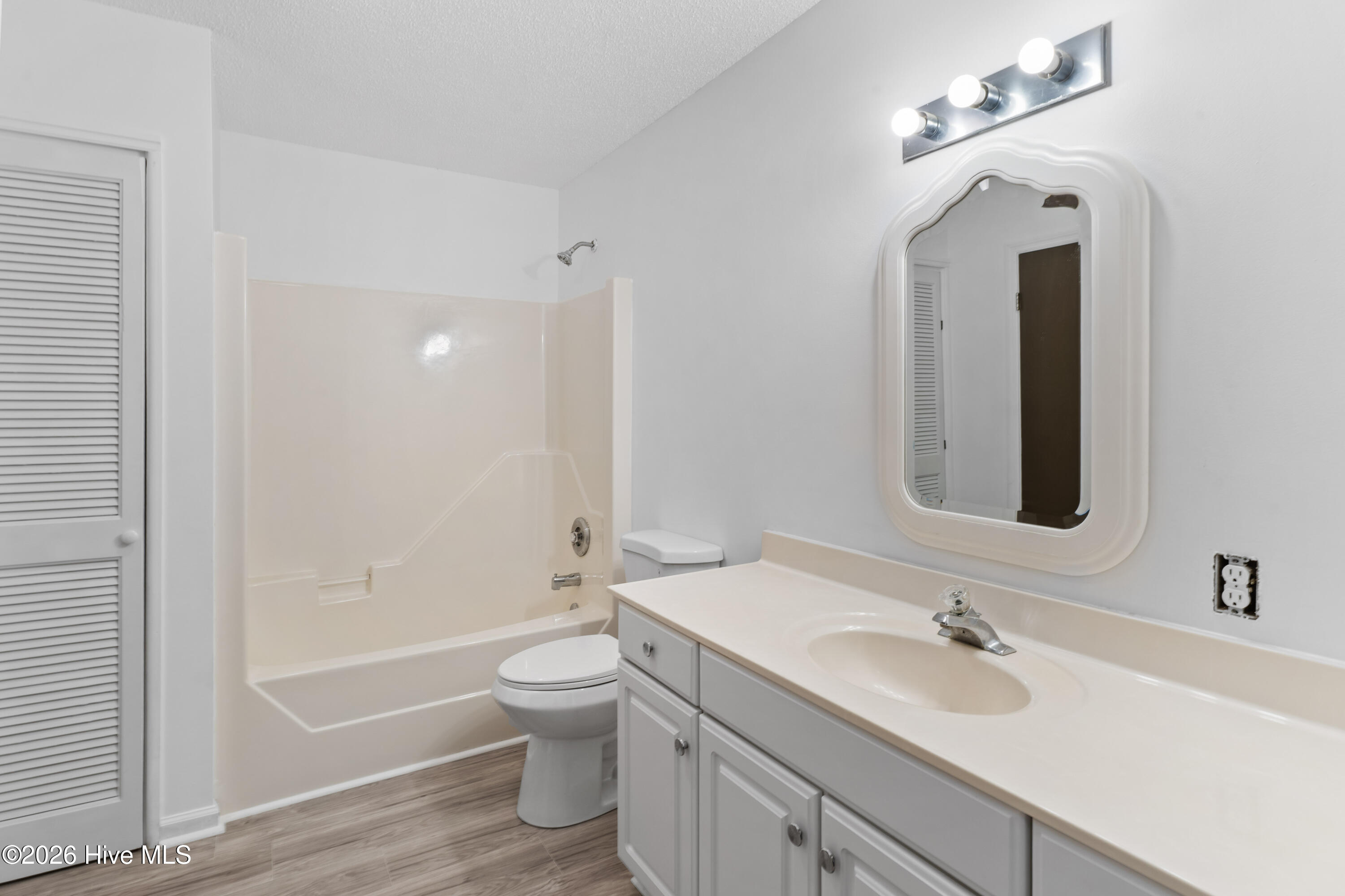 7358 Ivanhoe Road Property Photo 30