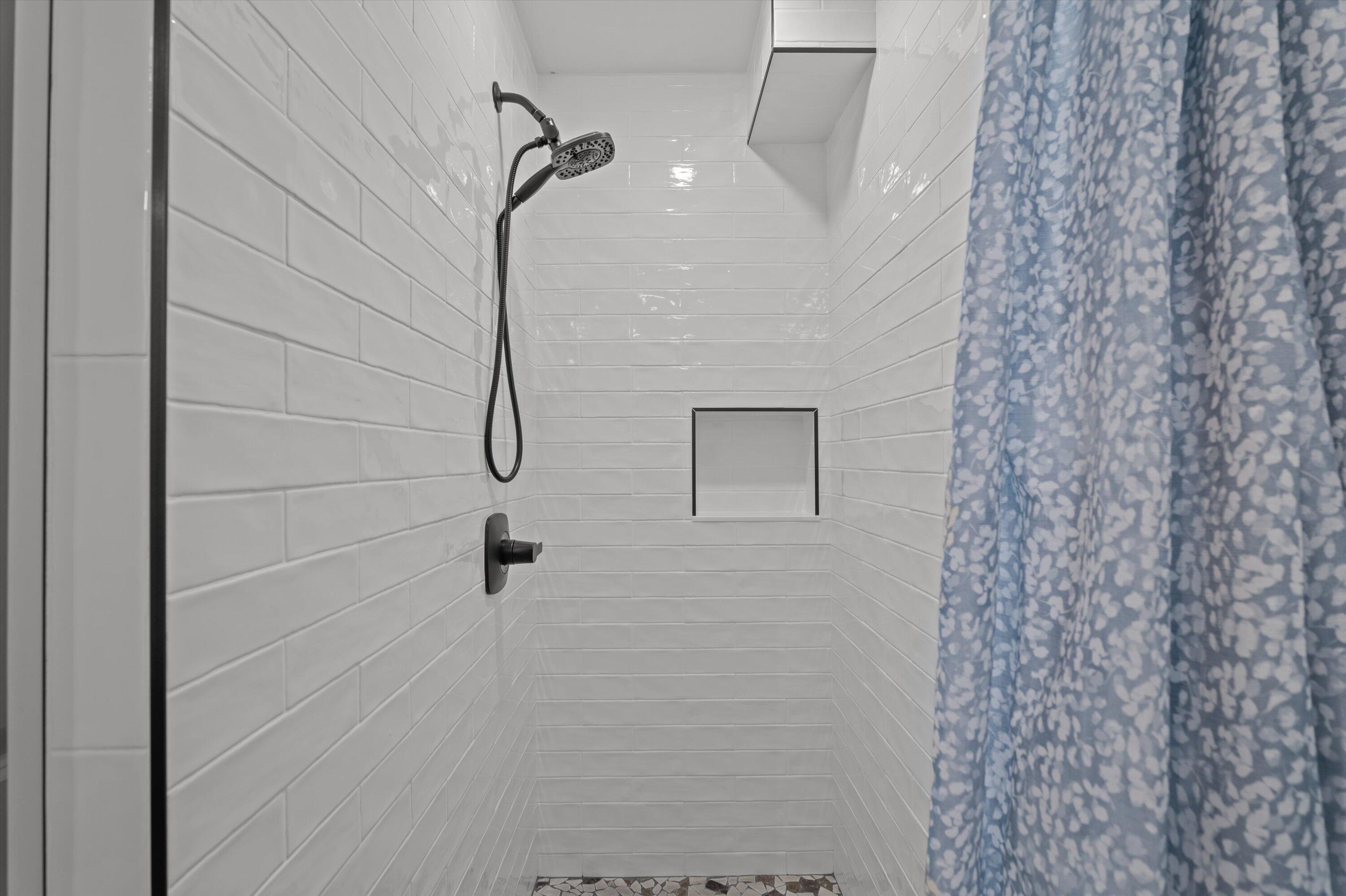 6312 Keg Creek Drive Property Photo 26