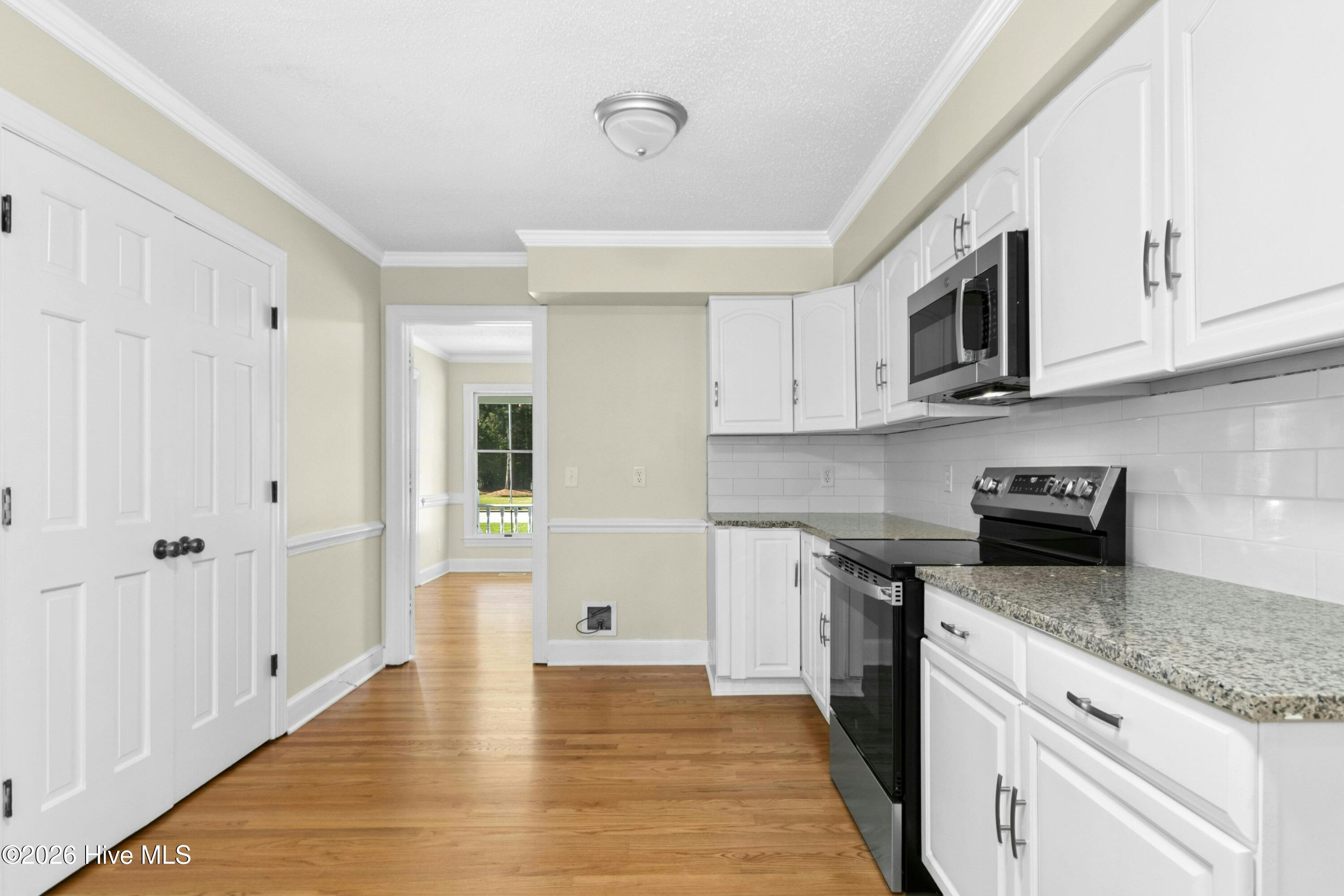 1100 Kensington Avenue Nw Property Photo 12