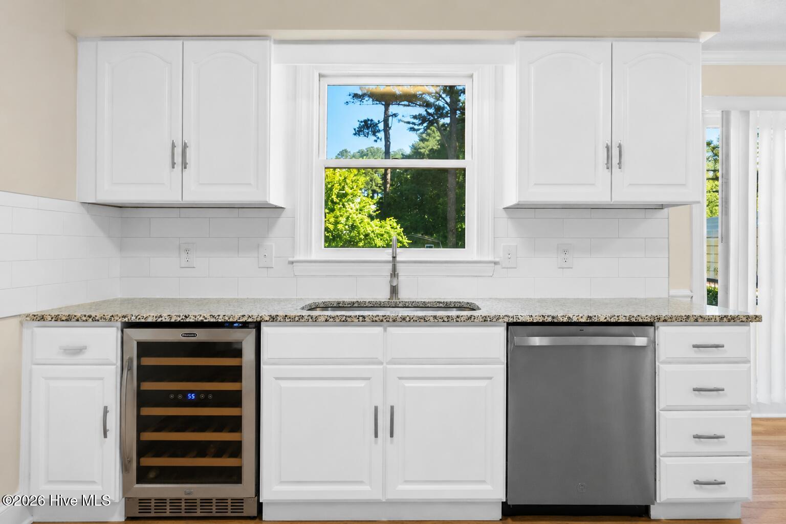 1100 Kensington Avenue Nw Property Photo 14