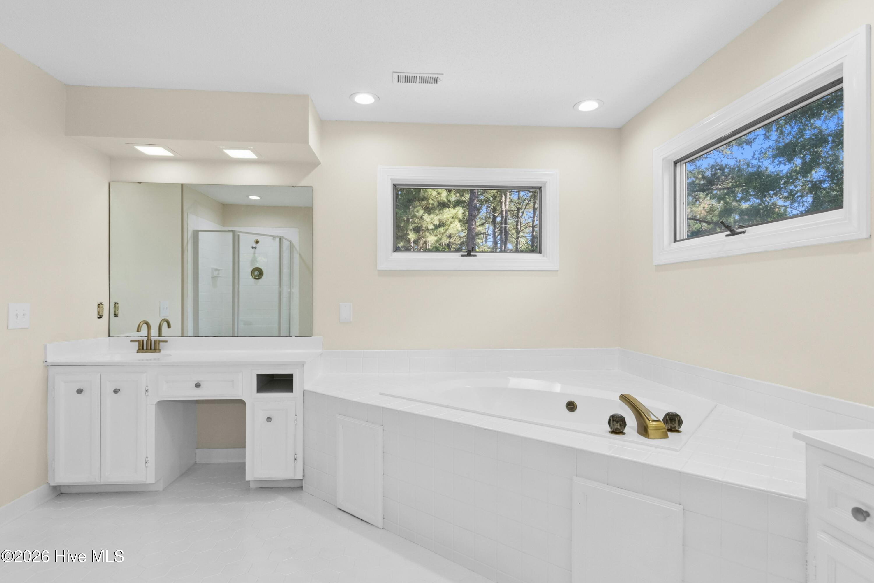 1100 Kensington Avenue Nw Property Photo 22