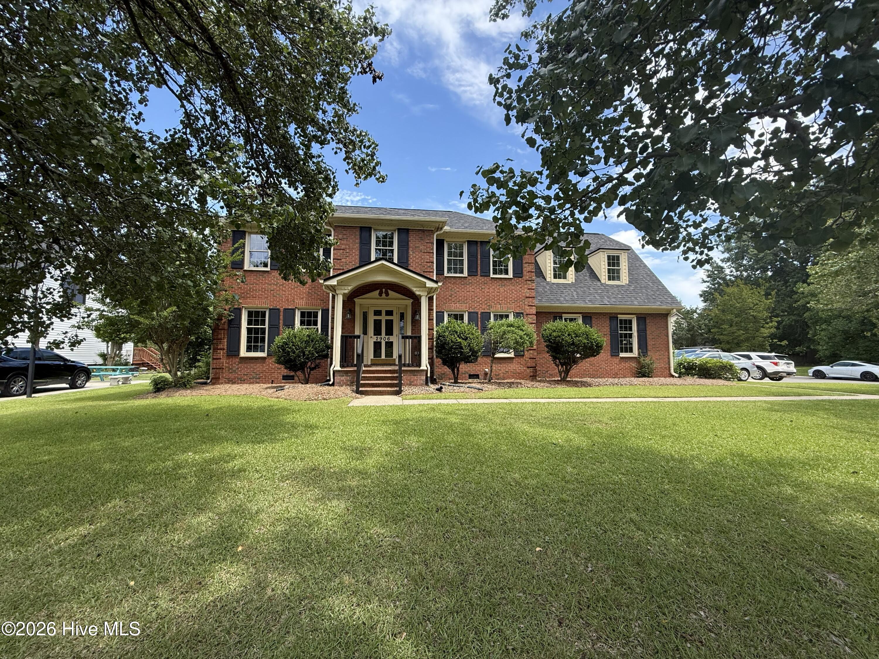 2906 Hunters Run Property Photo 1