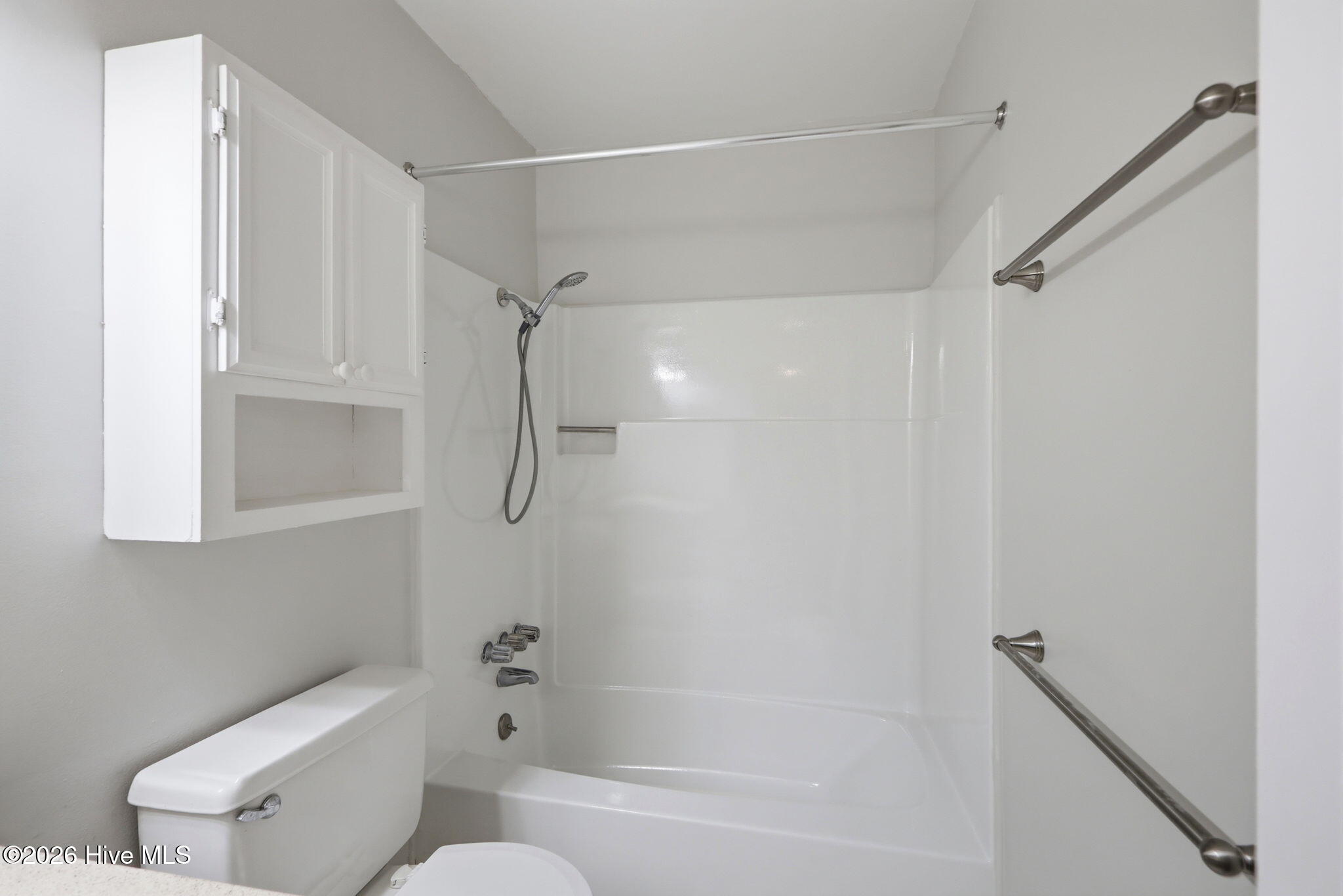 104 Gull Harbor Drive Property Photo 16