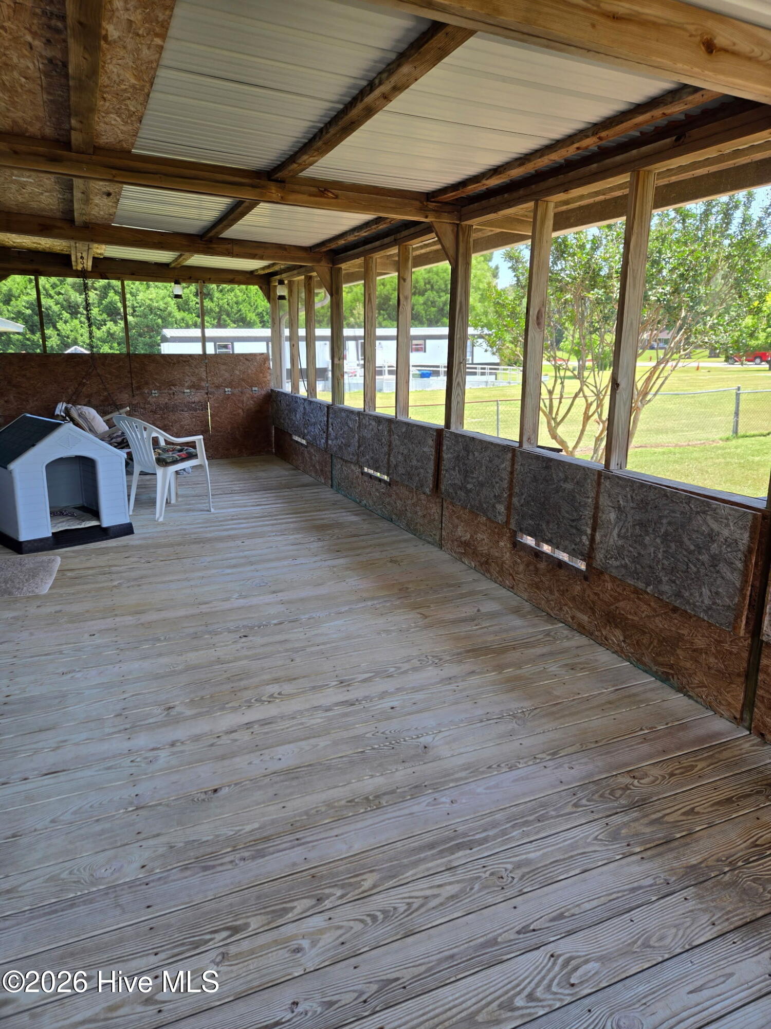 1133 S Parker Road Property Photo 3