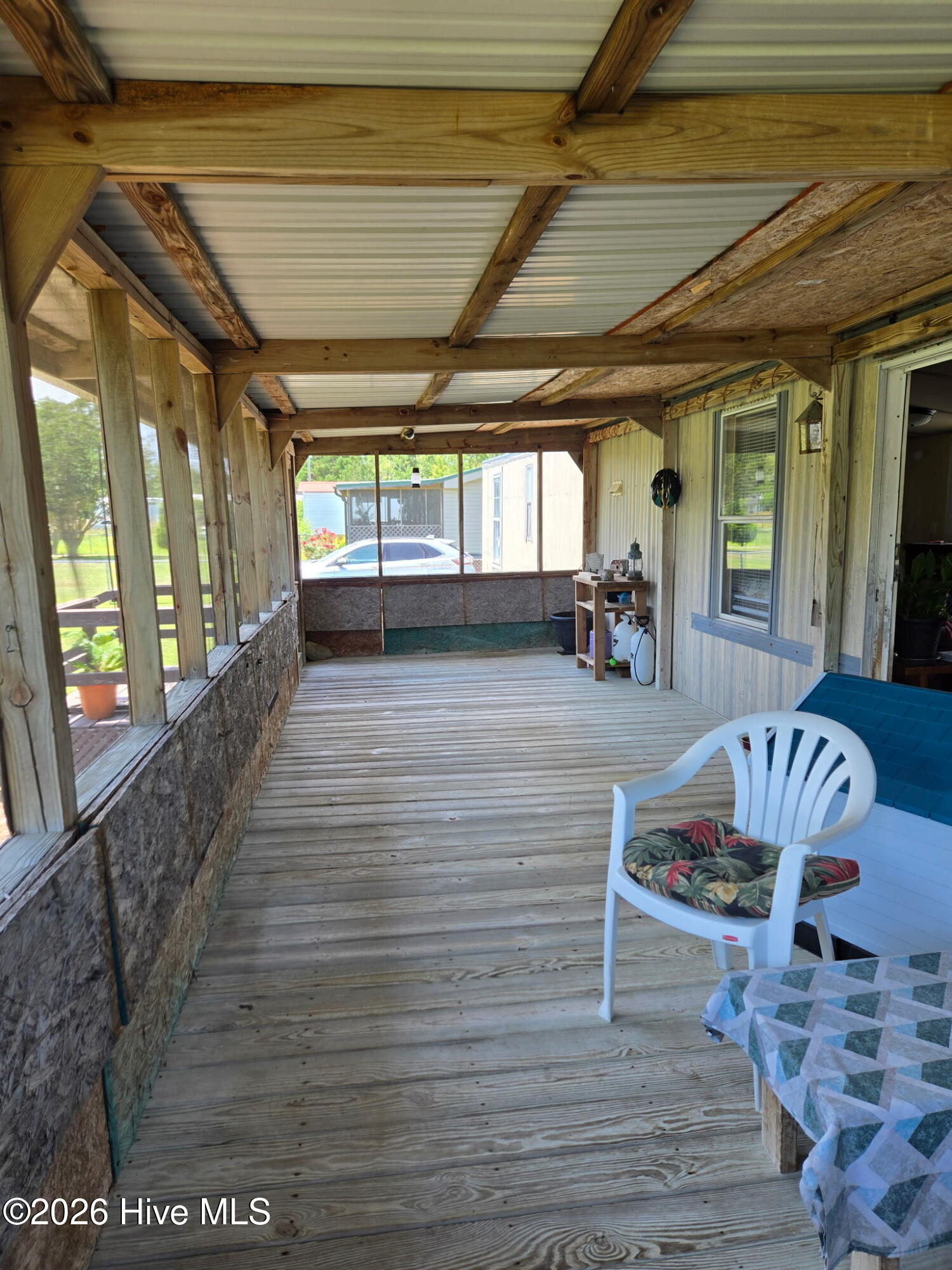 1133 S Parker Road Property Photo 4
