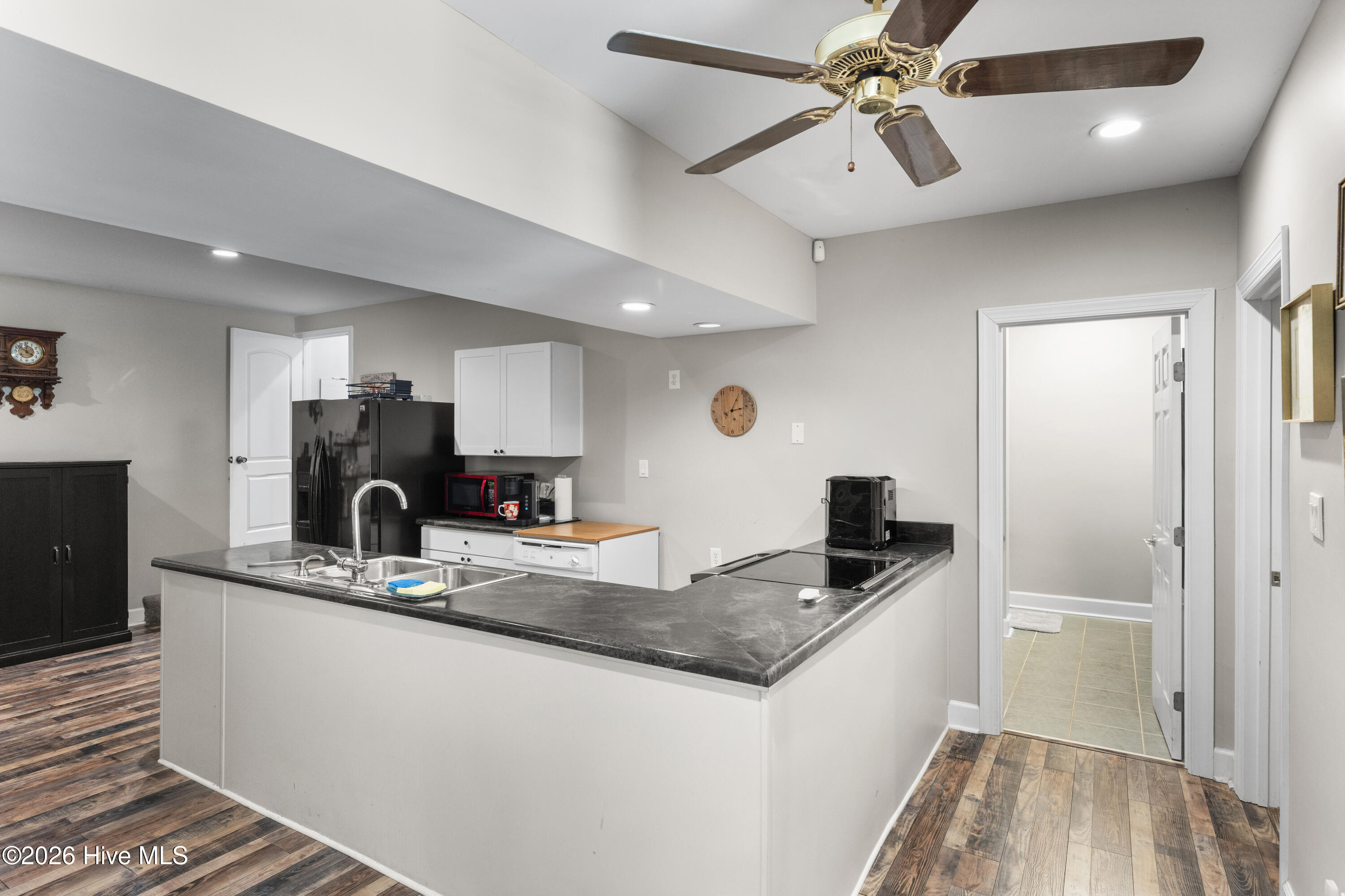 4169 Waters Edge Lane Property Photo 18