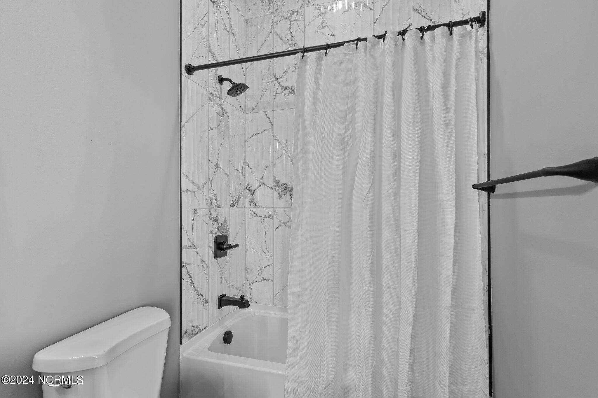 941 Salter Path Road Property Photo 40