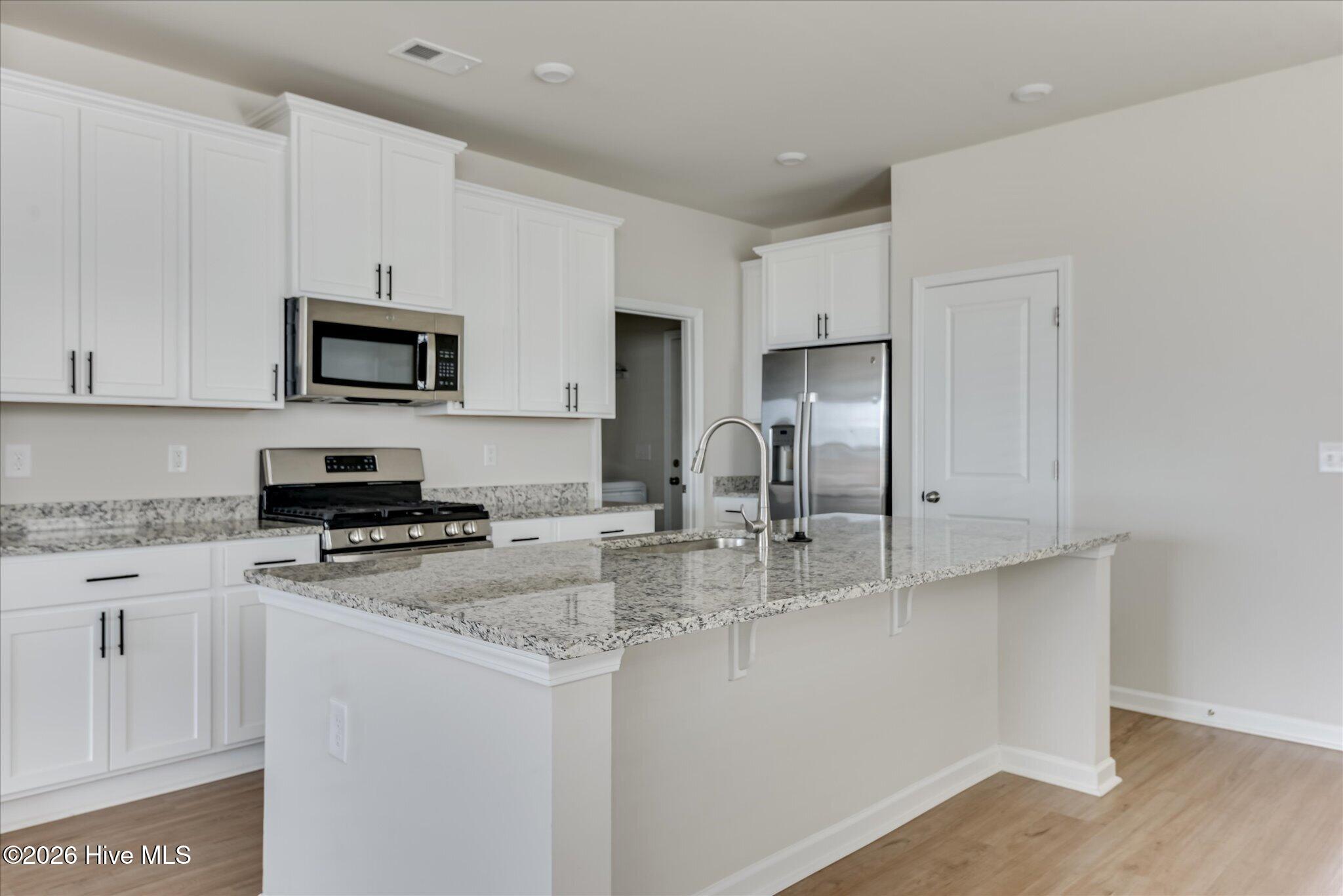827 Justify Loop Property Photo 13