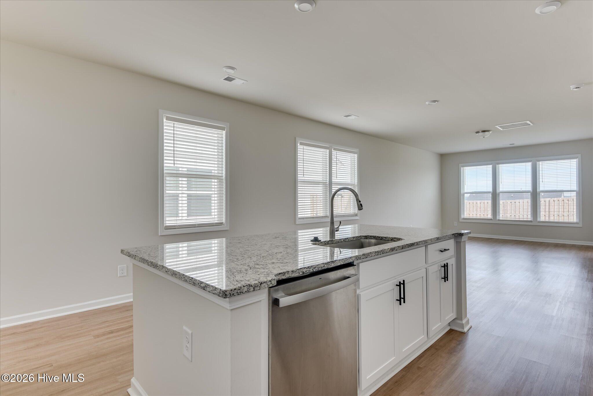827 Justify Loop Property Photo 14