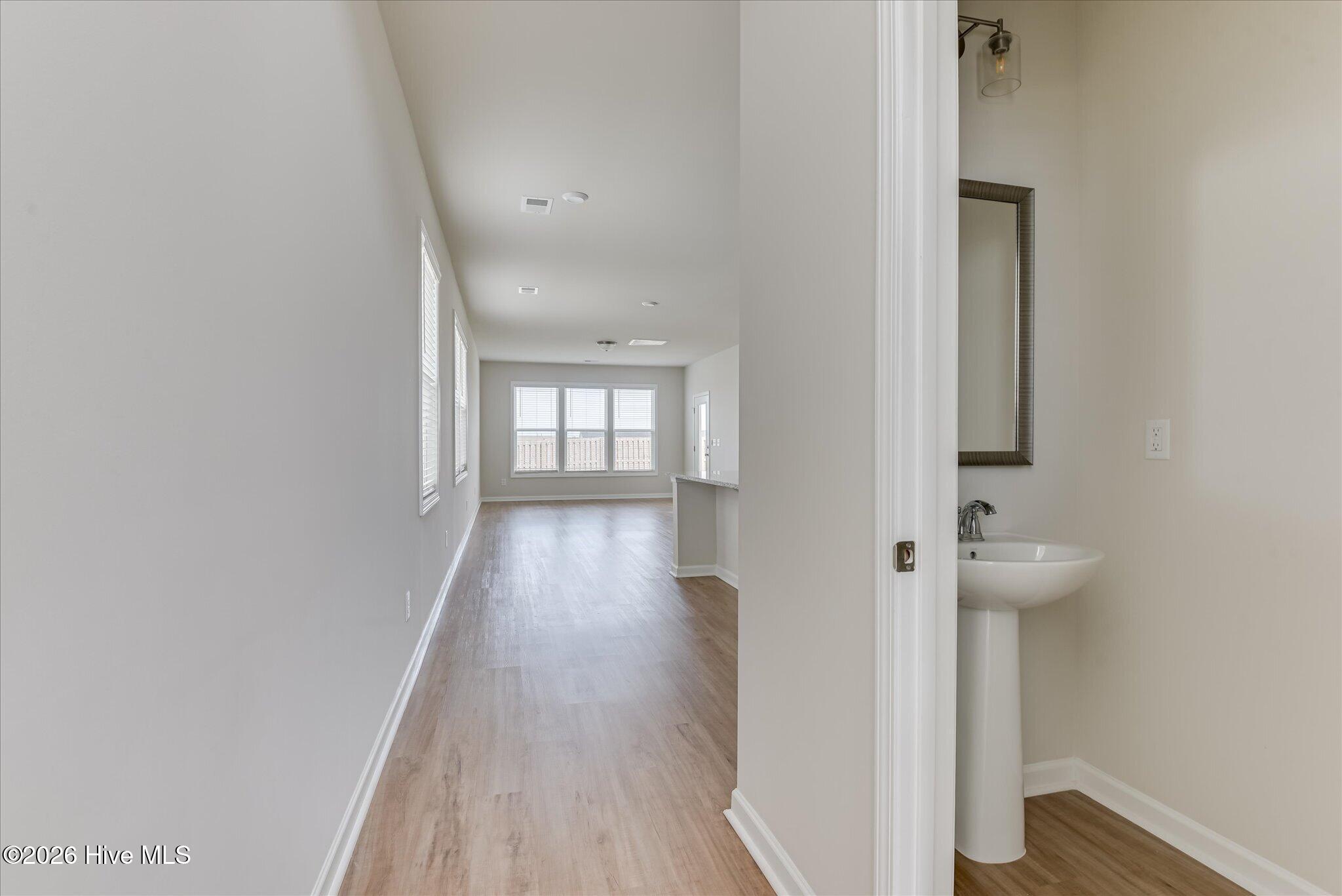 827 Justify Loop Property Photo 19