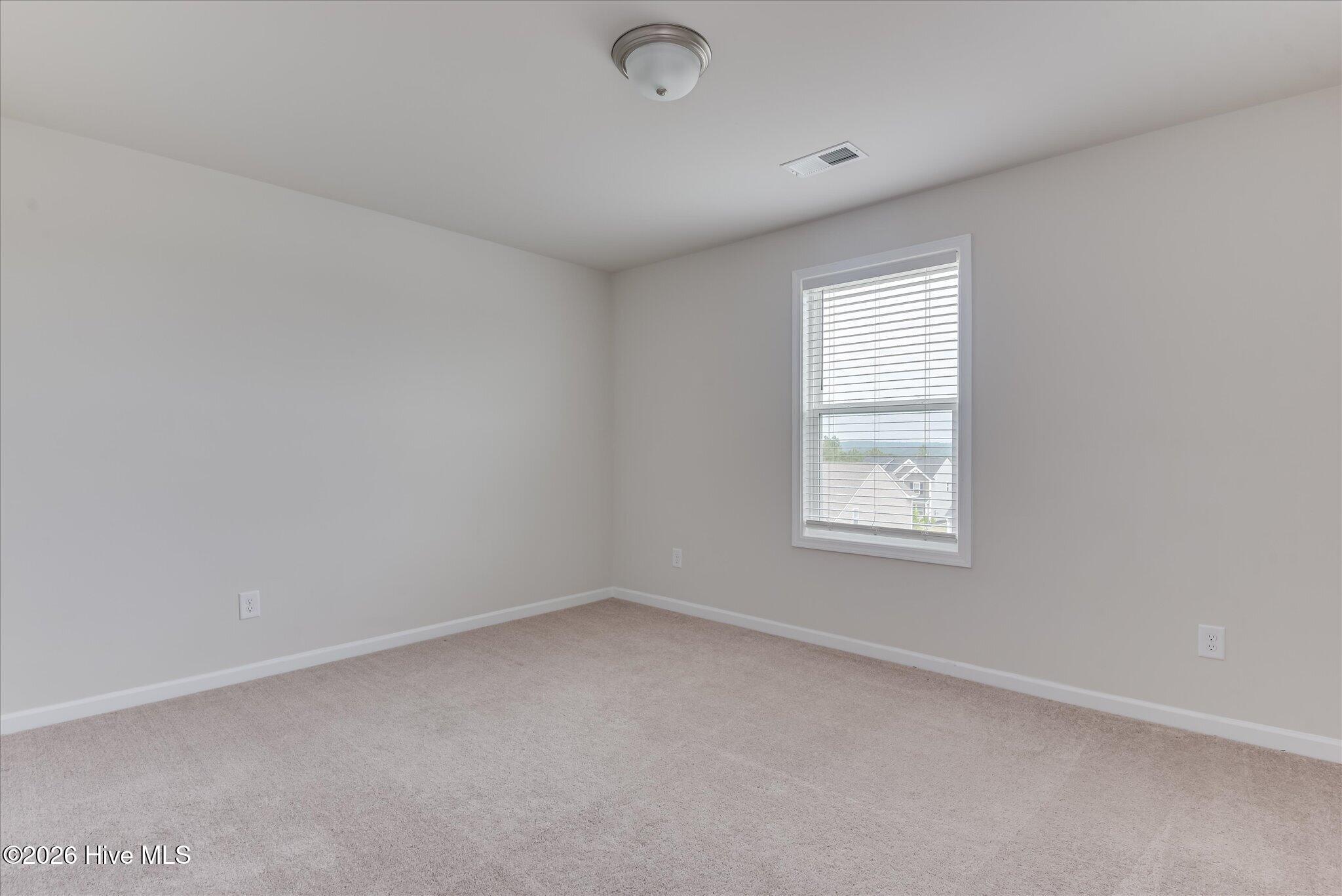 827 Justify Loop Property Photo 28