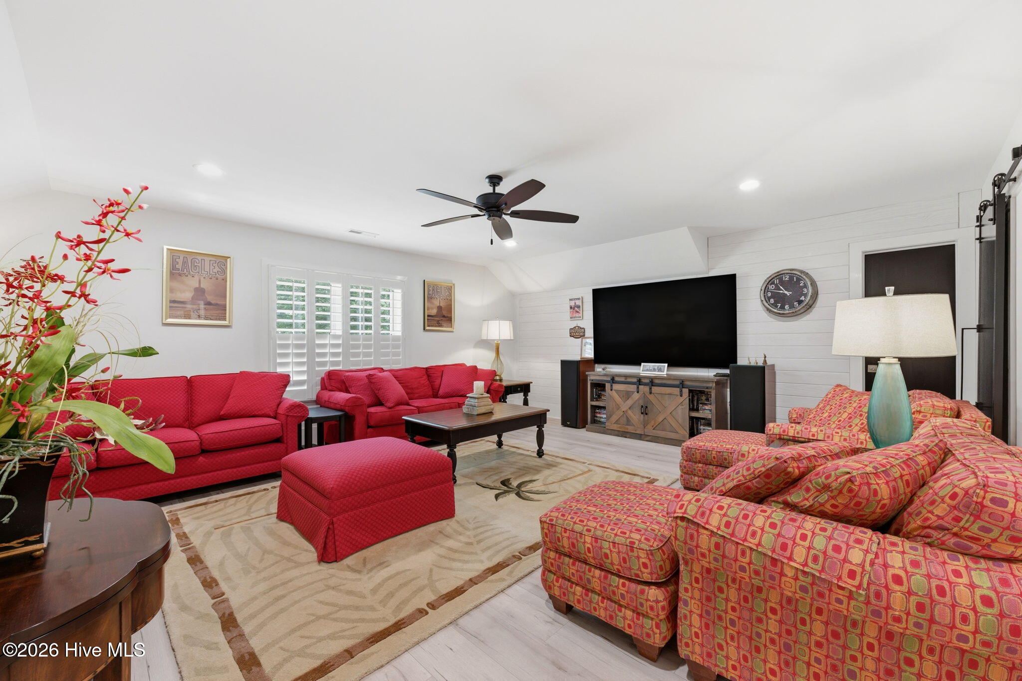 685 Raymond Road Property Photo 42