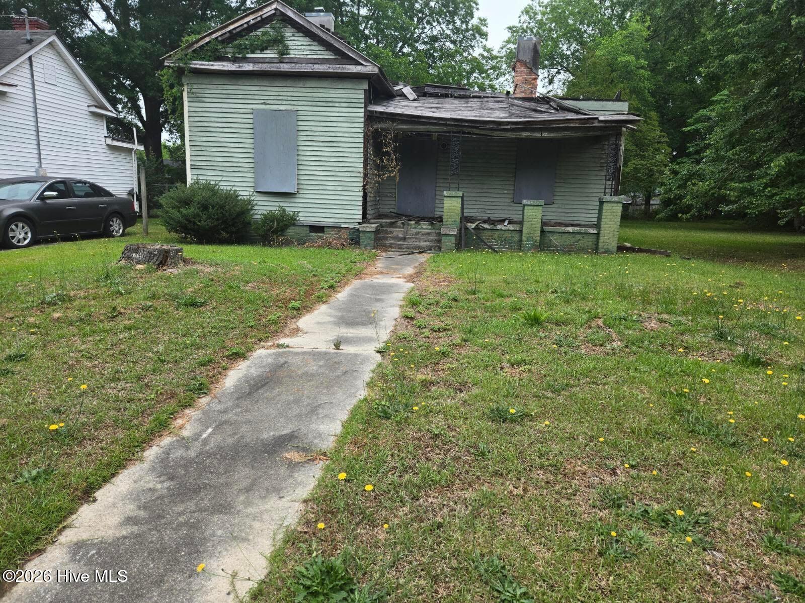 1111 Hargrove Street Property Photo 1