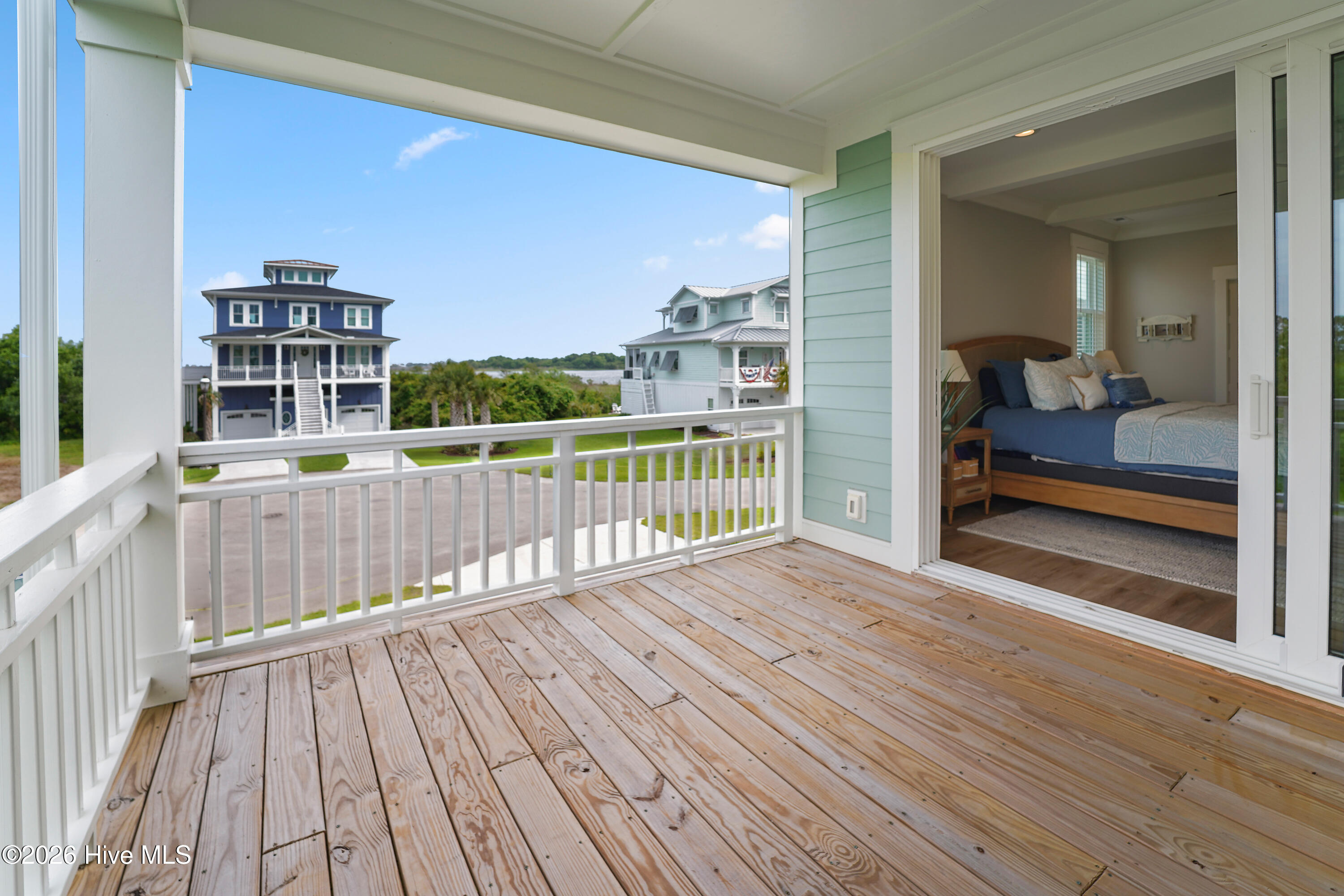 401 Caspian Court Property Photo 20