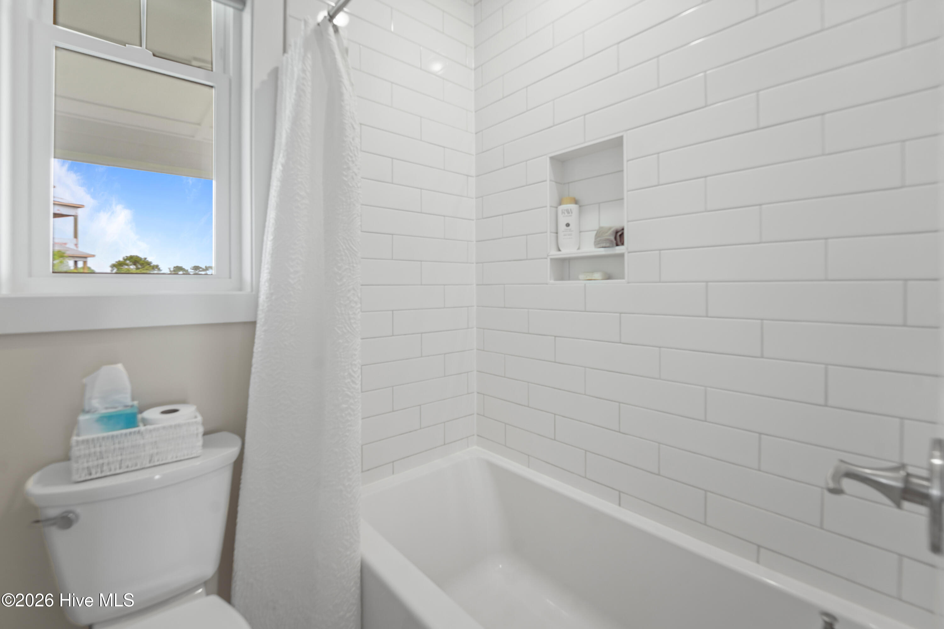 401 Caspian Court Property Photo 38