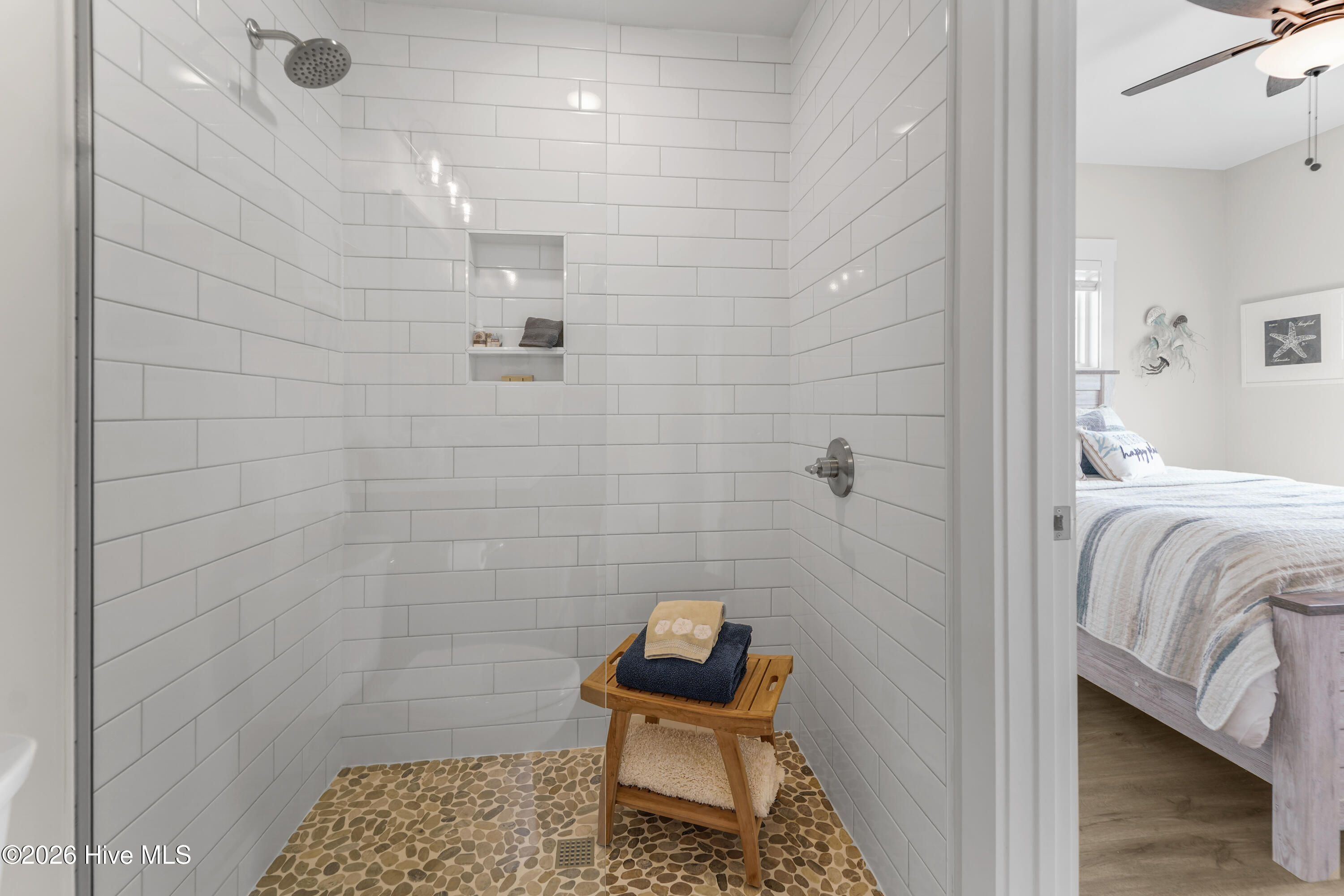 401 Caspian Court Property Photo 41